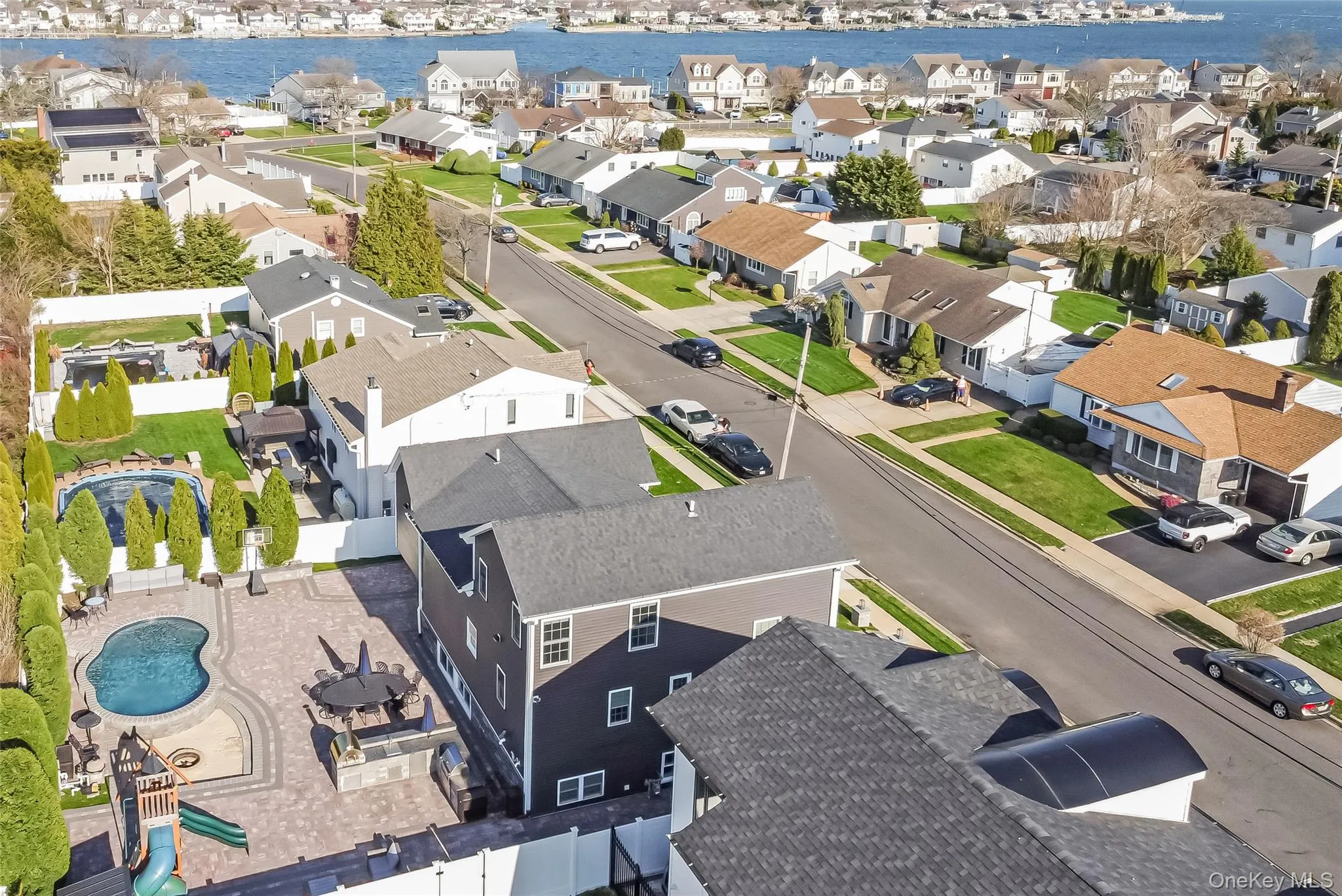 42 Sandy Lane, Oyster Bay, NY, 5 Bedrooms Bedrooms, 15 Rooms Rooms,3 BathroomsBathrooms,Residential,For Rent,Sandy,0,986121 42 Sandy Lane, Oyster Bay, NY, 5 Bedrooms Bedrooms, 15 Rooms Rooms,3 BathroomsBathrooms,Residential,For Rent,Sandy,0,986121
