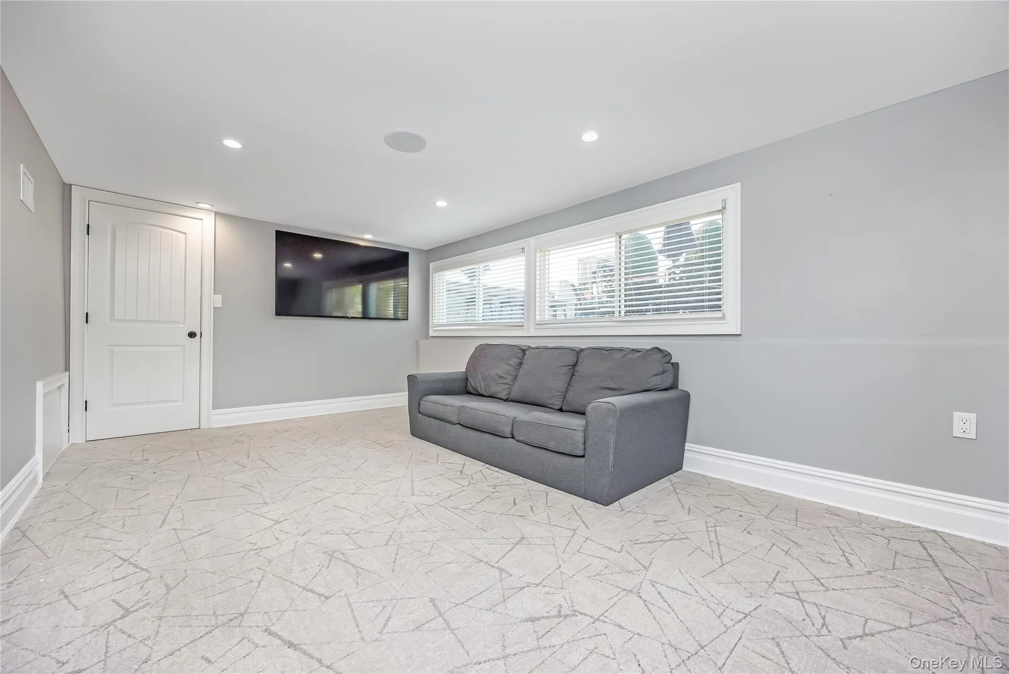 42 Sandy Lane, Oyster Bay, NY, 5 Bedrooms Bedrooms, 15 Rooms Rooms,3 BathroomsBathrooms,Residential,For Rent,Sandy,0,986121 42 Sandy Lane, Oyster Bay, NY, 5 Bedrooms Bedrooms, 15 Rooms Rooms,3 BathroomsBathrooms,Residential,For Rent,Sandy,0,986121
