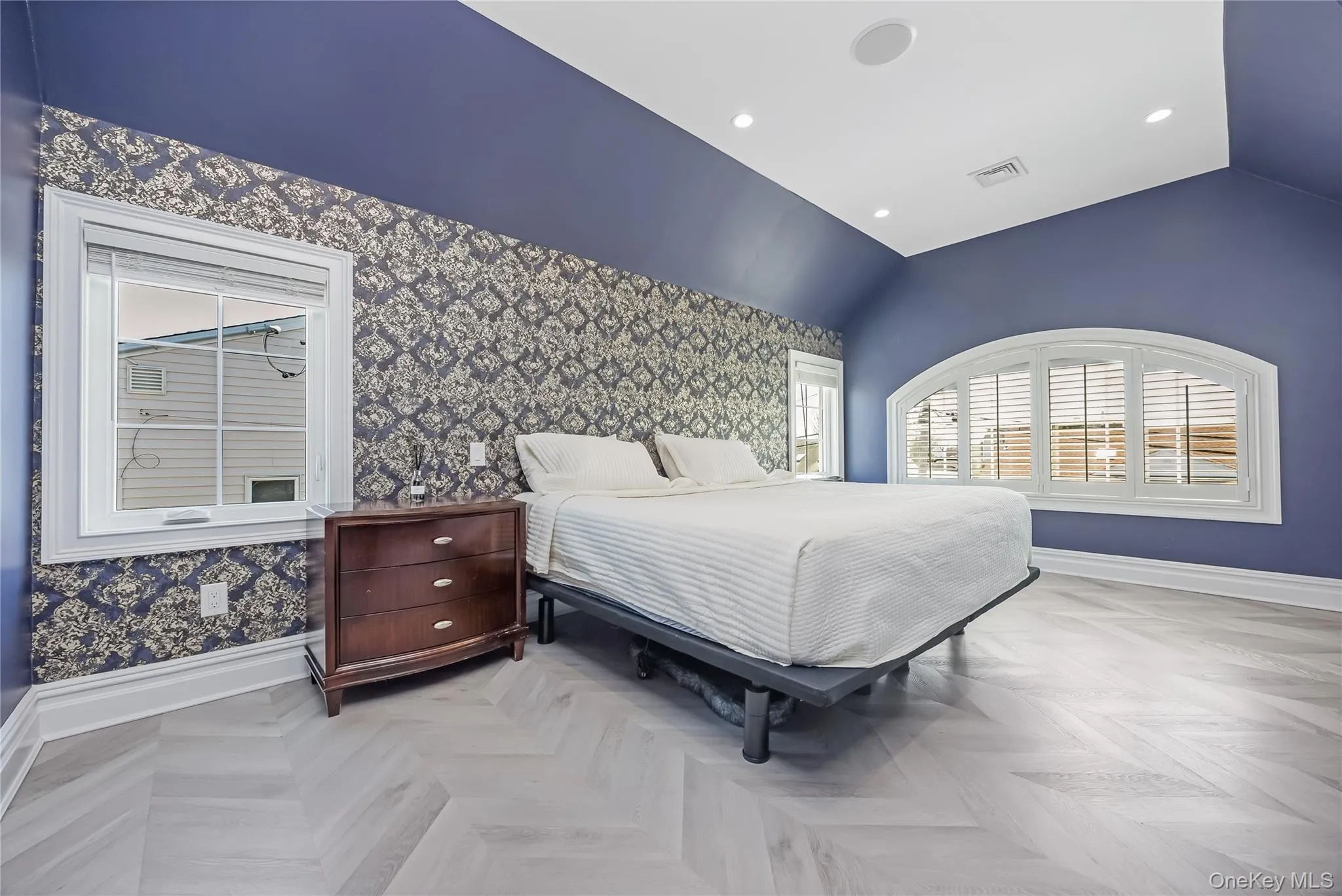 42 Sandy Lane, Oyster Bay, NY, 5 Bedrooms Bedrooms, 15 Rooms Rooms,3 BathroomsBathrooms,Residential,For Rent,Sandy,0,986121 42 Sandy Lane, Oyster Bay, NY, 5 Bedrooms Bedrooms, 15 Rooms Rooms,3 BathroomsBathrooms,Residential,For Rent,Sandy,0,986121