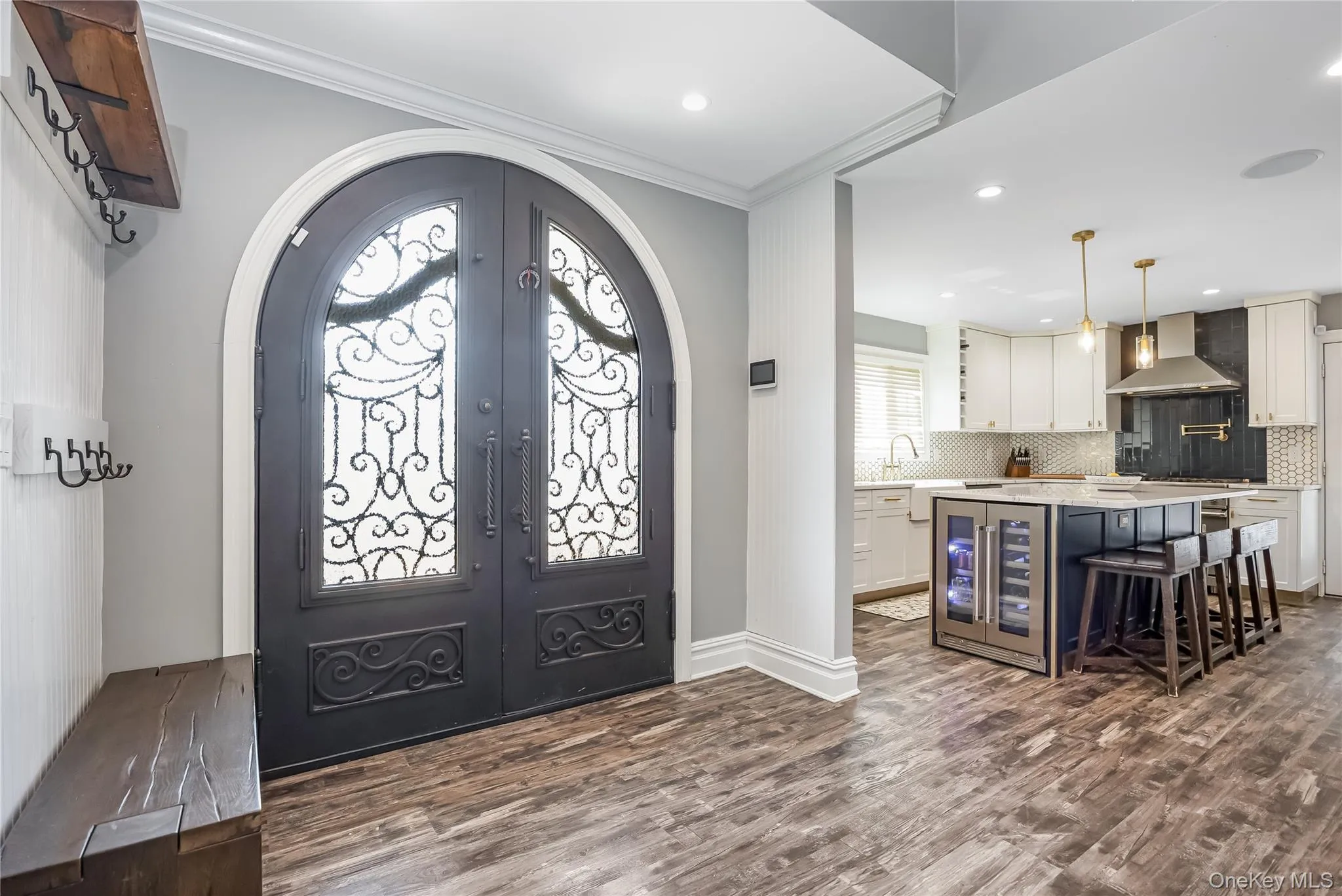 42 Sandy Lane, Oyster Bay, NY, 5 Bedrooms Bedrooms, 15 Rooms Rooms,3 BathroomsBathrooms,Residential,For Rent,Sandy,0,986121 42 Sandy Lane, Oyster Bay, NY, 5 Bedrooms Bedrooms, 15 Rooms Rooms,3 BathroomsBathrooms,Residential,For Rent,Sandy,0,986121