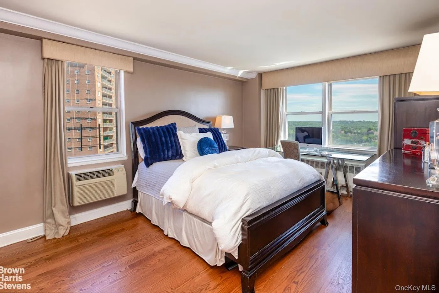 5800 Arlington Avenue, New York, NY, 3 Bedrooms Bedrooms, 6 Rooms Rooms,2 BathroomsBathrooms,Residential,For Rent,Arlington,0,986131 5800 Arlington Avenue, New York, NY, 3 Bedrooms Bedrooms, 6 Rooms Rooms,2 BathroomsBathrooms,Residential,For Rent,Arlington,0,986131
