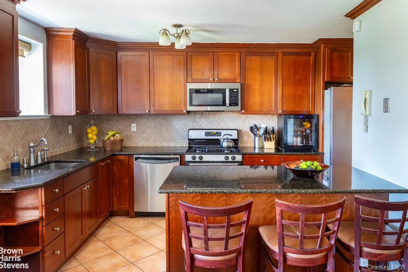 5800 Arlington Avenue, New York, NY, 3 Bedrooms Bedrooms, 6 Rooms Rooms,2 BathroomsBathrooms,Residential,For Rent,Arlington,0,986131 5800 Arlington Avenue, New York, NY, 3 Bedrooms Bedrooms, 6 Rooms Rooms,2 BathroomsBathrooms,Residential,For Rent,Arlington,0,986131