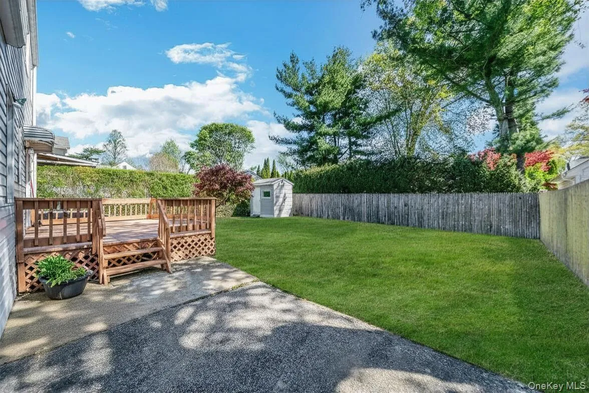 right side access to yard, deck and shed or basement right side access to yard, deck and shed or basement