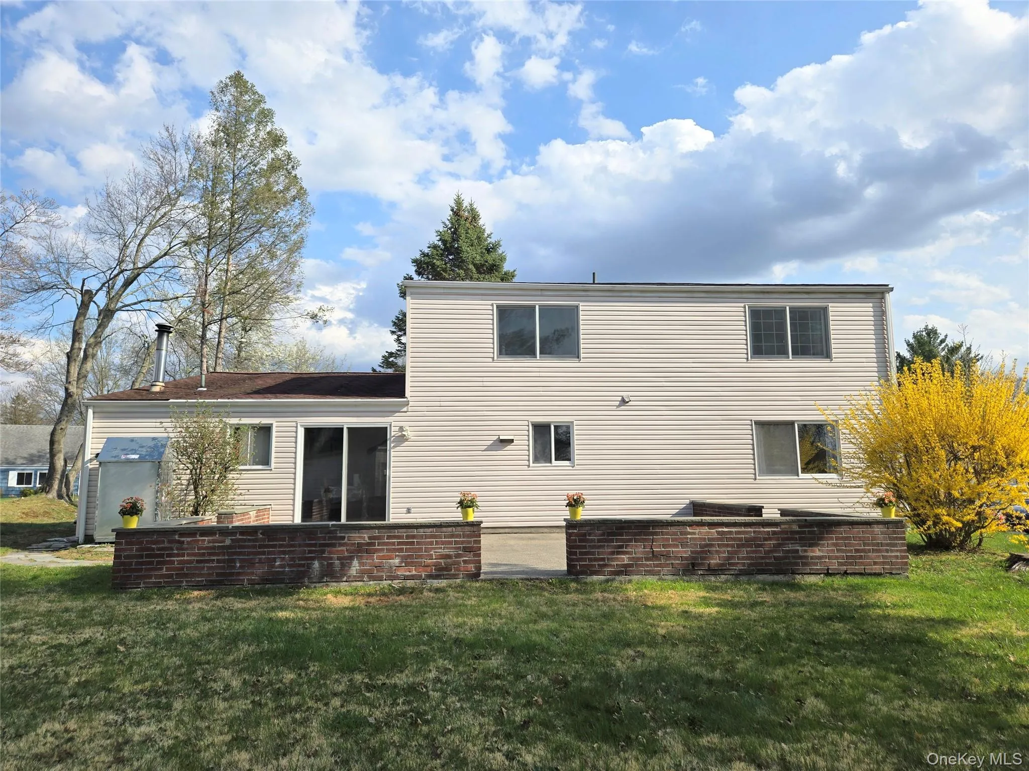2585 Farsund Drive, Yorktown, NY, 3 Bedrooms Bedrooms, 9 Rooms Rooms,2 BathroomsBathrooms,Residential,For Rent,Farsund,0,986146 2585 Farsund Drive, Yorktown, NY, 3 Bedrooms Bedrooms, 9 Rooms Rooms,2 BathroomsBathrooms,Residential,For Rent,Farsund,0,986146