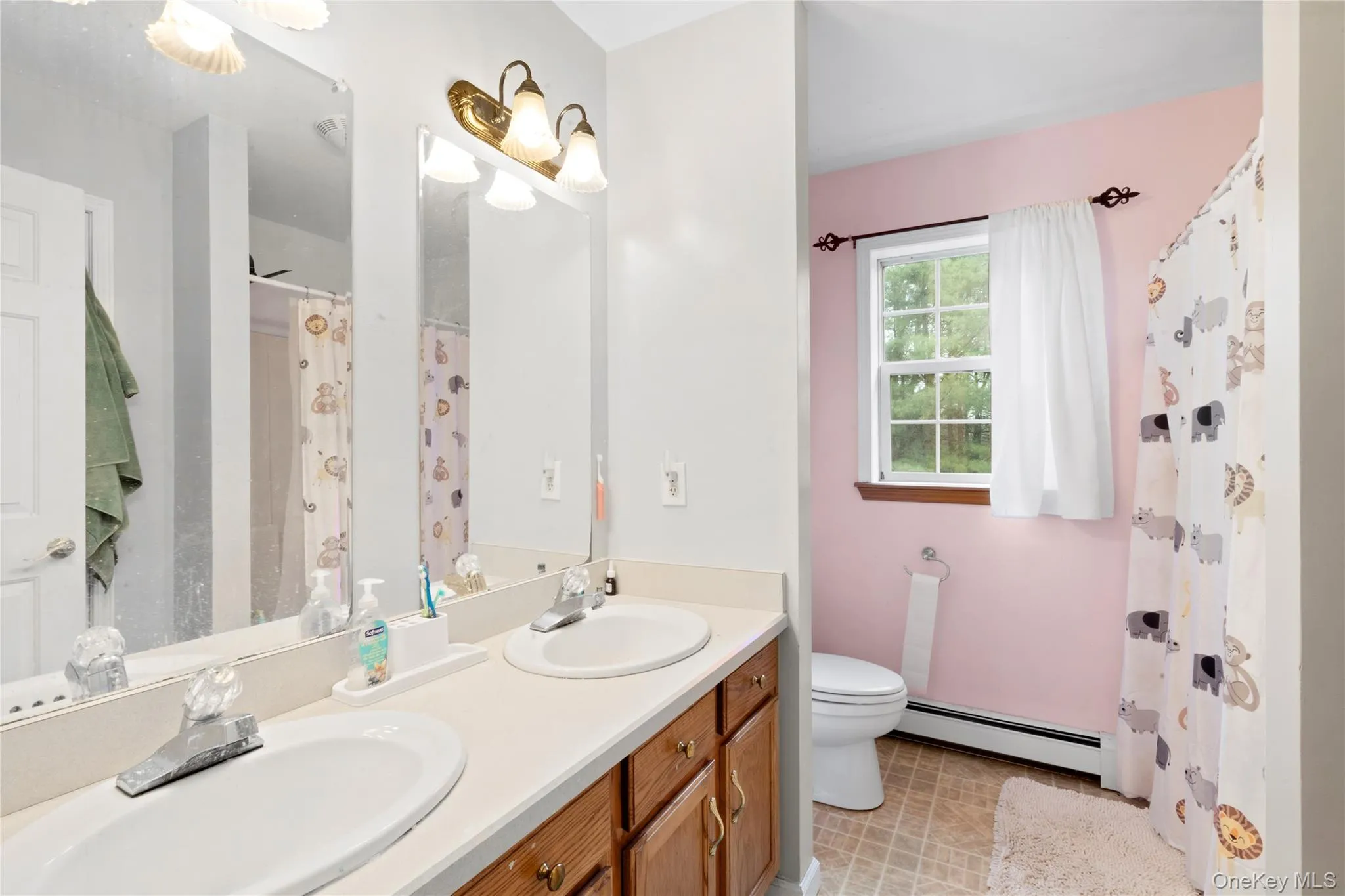 28 Marjorie Drive, Thompson, NY, 4 Bedrooms Bedrooms, 8 Rooms Rooms,2 BathroomsBathrooms,Residential,For Rent,Marjorie,0,986150 28 Marjorie Drive, Thompson, NY, 4 Bedrooms Bedrooms, 8 Rooms Rooms,2 BathroomsBathrooms,Residential,For Rent,Marjorie,0,986150
