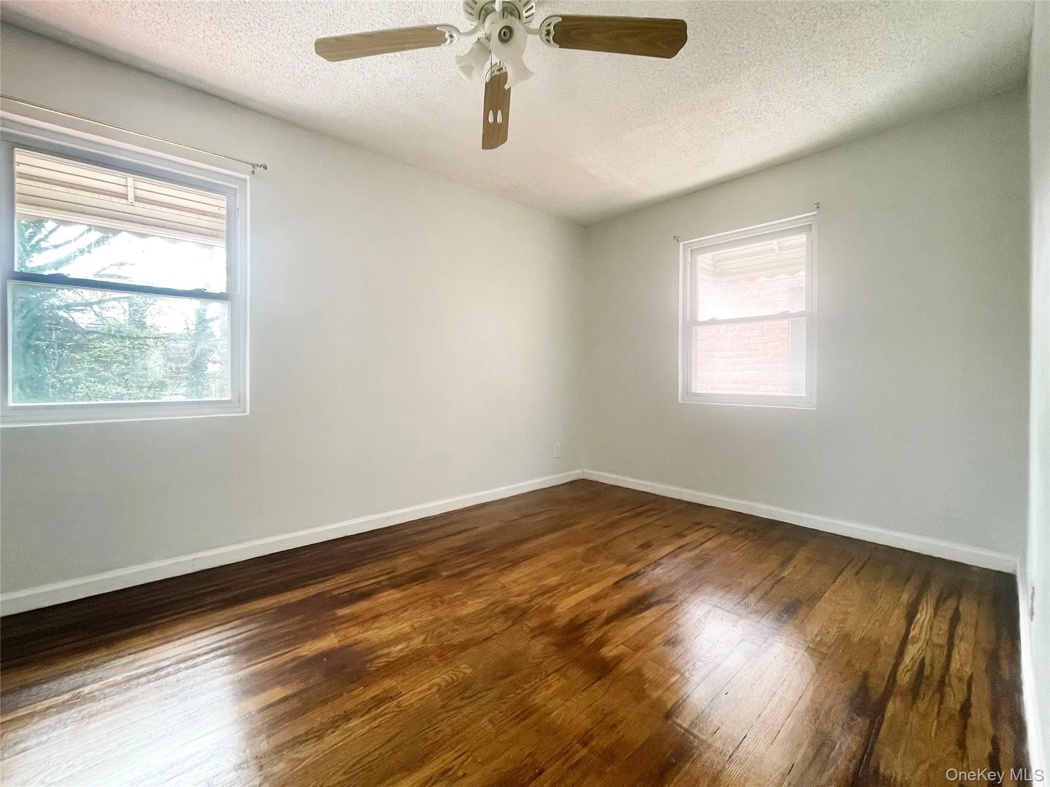 1180 223rd Street, New York, NY, 3 Bedrooms Bedrooms, 8 Rooms Rooms,1 BathroomBathrooms,Residential,For Rent,223rd,0,986152 1180 223rd Street, New York, NY, 3 Bedrooms Bedrooms, 8 Rooms Rooms,1 BathroomBathrooms,Residential,For Rent,223rd,0,986152