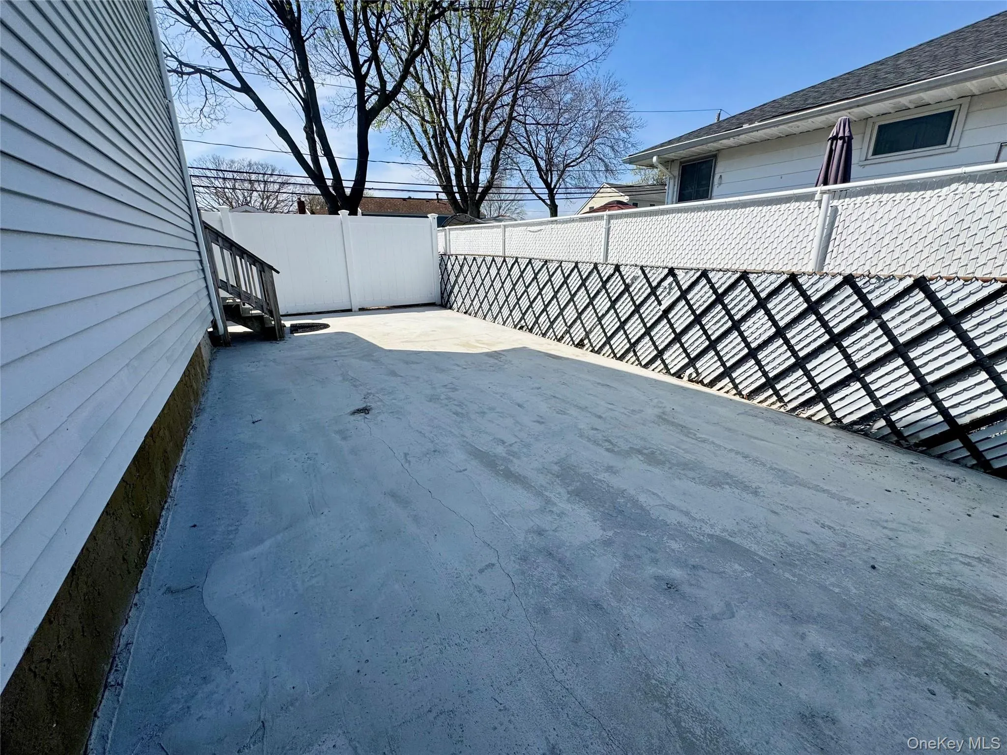 70 Burlington Avenue, Babylon, NY, 3 Bedrooms Bedrooms, 6 Rooms Rooms,1 BathroomBathrooms,Residential Lease,For Rent,Burlington,0,986161 70 Burlington Avenue, Babylon, NY, 3 Bedrooms Bedrooms, 6 Rooms Rooms,1 BathroomBathrooms,Residential Lease,For Rent,Burlington,0,986161