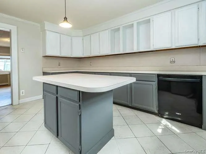 75 Grove Street, North Hempstead, NY, 4 Bedrooms Bedrooms, 7 Rooms Rooms,2 BathroomsBathrooms,Residential,For Rent,Grove,0,986170 75 Grove Street, North Hempstead, NY, 4 Bedrooms Bedrooms, 7 Rooms Rooms,2 BathroomsBathrooms,Residential,For Rent,Grove,0,986170