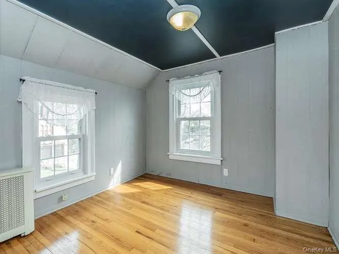 75 Grove Street, North Hempstead, NY, 4 Bedrooms Bedrooms, 7 Rooms Rooms,2 BathroomsBathrooms,Residential,For Rent,Grove,0,986170 75 Grove Street, North Hempstead, NY, 4 Bedrooms Bedrooms, 7 Rooms Rooms,2 BathroomsBathrooms,Residential,For Rent,Grove,0,986170