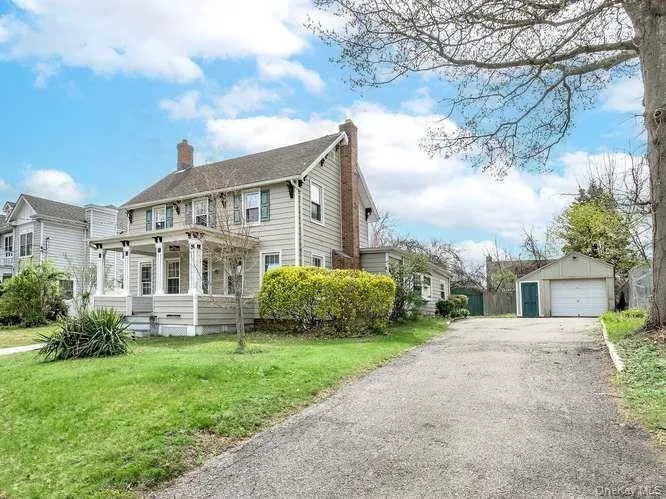 75 Grove Street, North Hempstead, NY, 4 Bedrooms Bedrooms, 7 Rooms Rooms,2 BathroomsBathrooms,Residential,For Rent,Grove,0,986170 75 Grove Street, North Hempstead, NY, 4 Bedrooms Bedrooms, 7 Rooms Rooms,2 BathroomsBathrooms,Residential,For Rent,Grove,0,986170