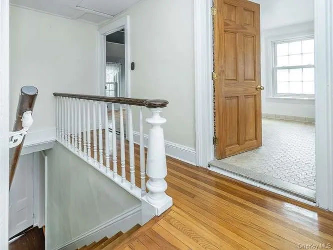 75 Grove Street, North Hempstead, NY, 4 Bedrooms Bedrooms, 7 Rooms Rooms,2 BathroomsBathrooms,Residential,For Rent,Grove,0,986170 75 Grove Street, North Hempstead, NY, 4 Bedrooms Bedrooms, 7 Rooms Rooms,2 BathroomsBathrooms,Residential,For Rent,Grove,0,986170