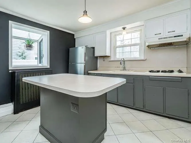 75 Grove Street, North Hempstead, NY, 4 Bedrooms Bedrooms, 7 Rooms Rooms,2 BathroomsBathrooms,Residential,For Rent,Grove,0,986170 75 Grove Street, North Hempstead, NY, 4 Bedrooms Bedrooms, 7 Rooms Rooms,2 BathroomsBathrooms,Residential,For Rent,Grove,0,986170