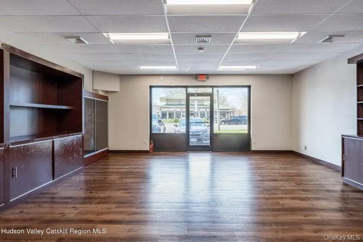 890-896 Ulster Avenue, Ulster, NY, ,Commercial Lease,For Rent,Ulster,0,986183 890-896 Ulster Avenue, Ulster, NY, ,Commercial Lease,For Rent,Ulster,0,986183