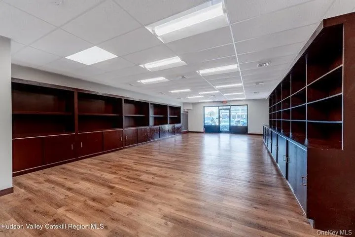 890-896 Ulster Avenue, Ulster, NY, ,Commercial Lease,For Rent,Ulster,0,986183 890-896 Ulster Avenue, Ulster, NY, ,Commercial Lease,For Rent,Ulster,0,986183