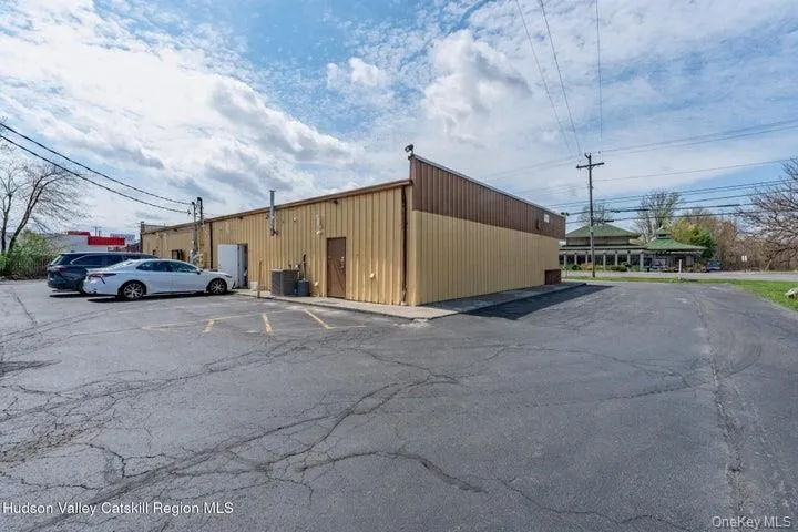 890-896 Ulster Avenue, Ulster, NY, ,Commercial Lease,For Rent,Ulster,0,986183 890-896 Ulster Avenue, Ulster, NY, ,Commercial Lease,For Rent,Ulster,0,986183