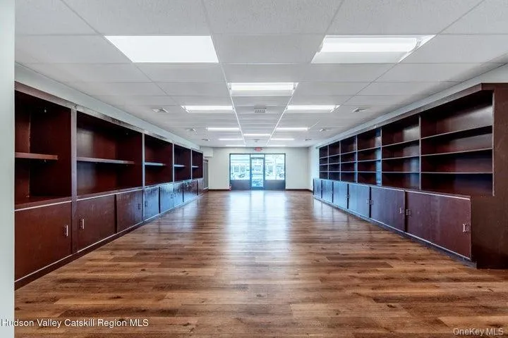 890-896 Ulster Avenue, Ulster, NY, ,Commercial Lease,For Rent,Ulster,0,986183 890-896 Ulster Avenue, Ulster, NY, ,Commercial Lease,For Rent,Ulster,0,986183