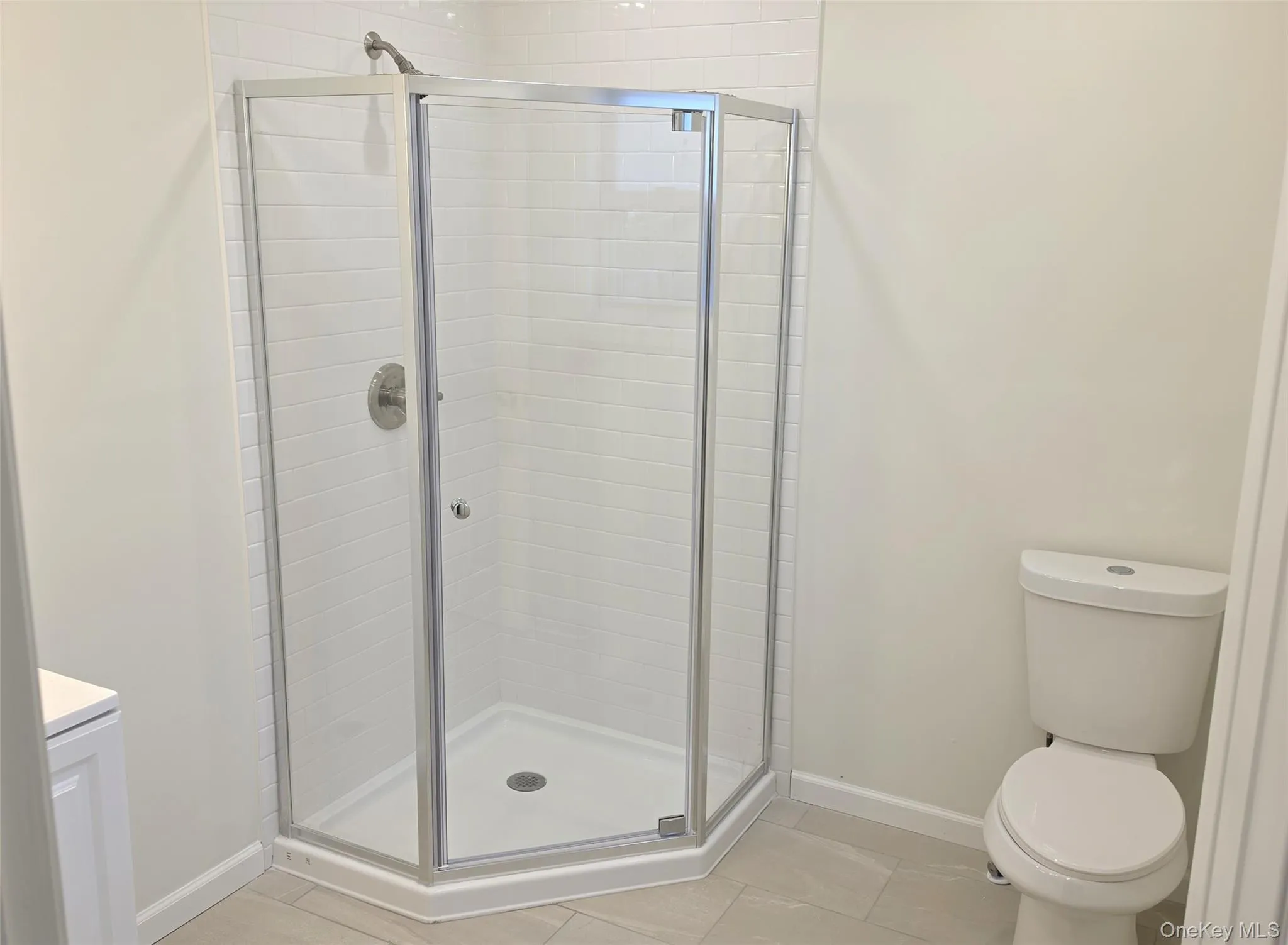 6A Murray Lane, Brookhaven, NY, 4 Bedrooms Bedrooms, 7 Rooms Rooms,2 BathroomsBathrooms,Residential,For Rent,Murray,0,986187 6A Murray Lane, Brookhaven, NY, 4 Bedrooms Bedrooms, 7 Rooms Rooms,2 BathroomsBathrooms,Residential,For Rent,Murray,0,986187