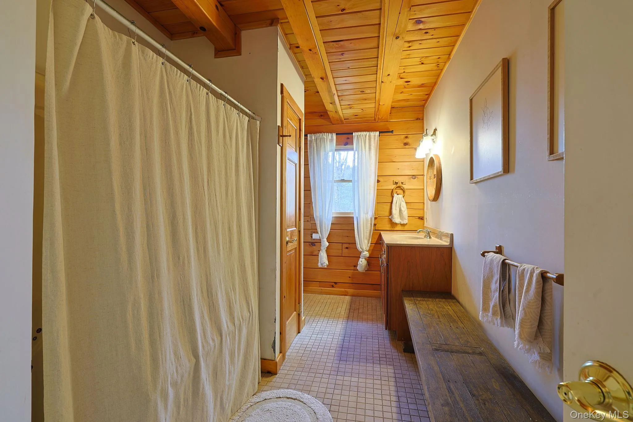412 Pine Grove Road, Bethel, NY, 4 Bedrooms Bedrooms, 9 Rooms Rooms,3 BathroomsBathrooms,Residential,For Rent,Pine Grove,0,986192 412 Pine Grove Road, Bethel, NY, 4 Bedrooms Bedrooms, 9 Rooms Rooms,3 BathroomsBathrooms,Residential,For Rent,Pine Grove,0,986192