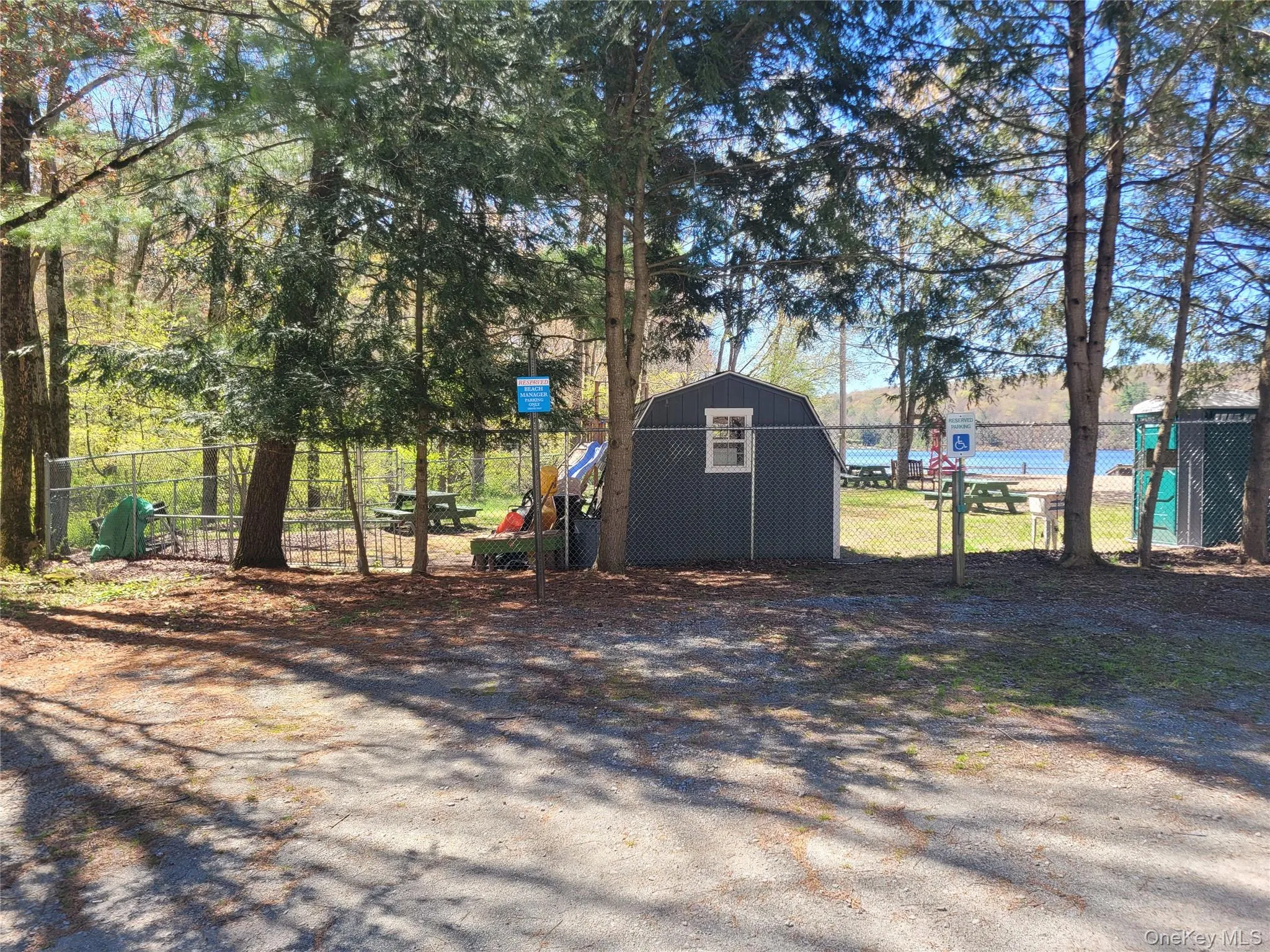 412 Pine Grove Road, Bethel, NY, 4 Bedrooms Bedrooms, 9 Rooms Rooms,3 BathroomsBathrooms,Residential,For Rent,Pine Grove,0,986192 412 Pine Grove Road, Bethel, NY, 4 Bedrooms Bedrooms, 9 Rooms Rooms,3 BathroomsBathrooms,Residential,For Rent,Pine Grove,0,986192