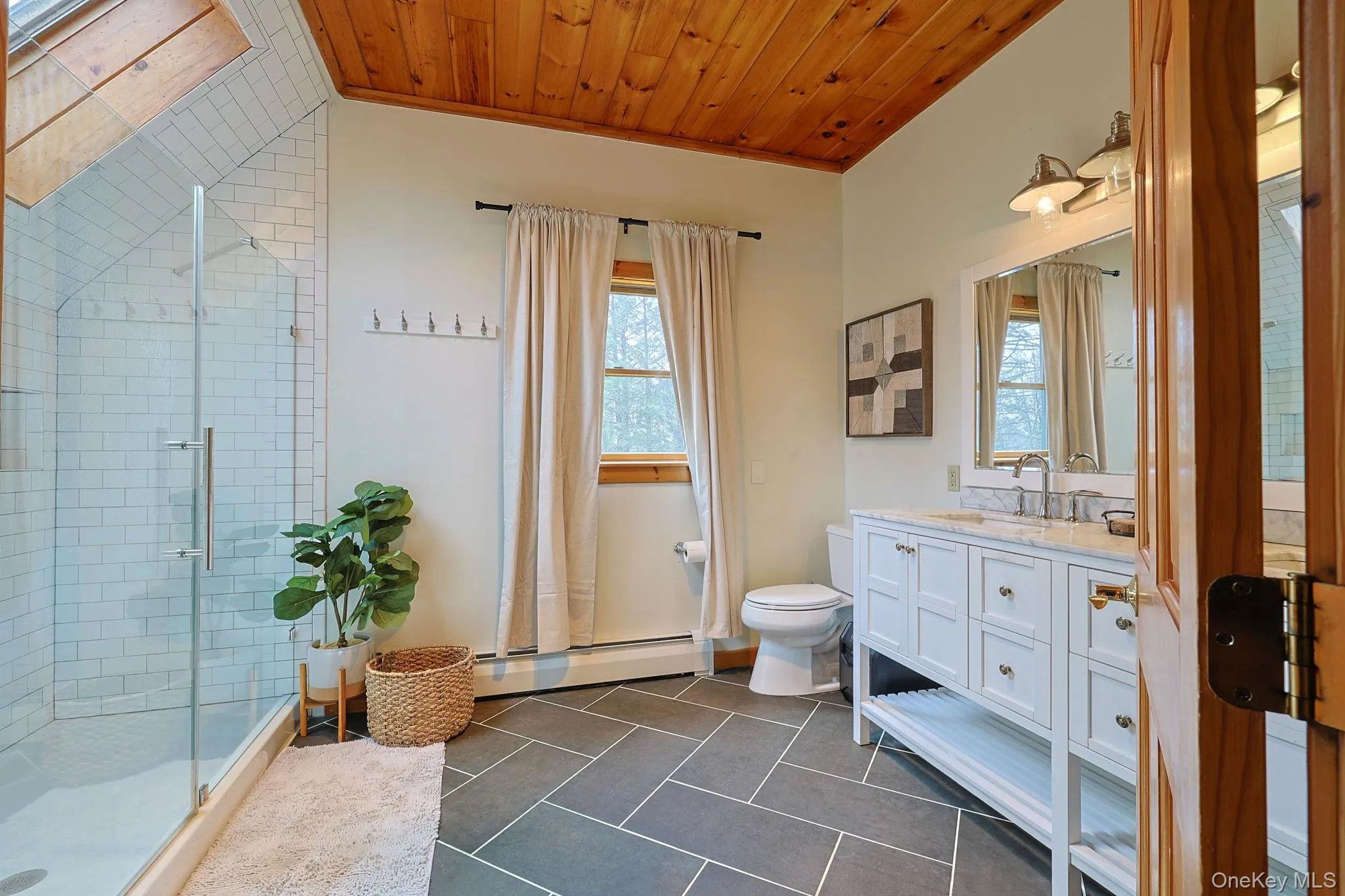 412 Pine Grove Road, Bethel, NY, 4 Bedrooms Bedrooms, 9 Rooms Rooms,3 BathroomsBathrooms,Residential,For Rent,Pine Grove,0,986192 412 Pine Grove Road, Bethel, NY, 4 Bedrooms Bedrooms, 9 Rooms Rooms,3 BathroomsBathrooms,Residential,For Rent,Pine Grove,0,986192