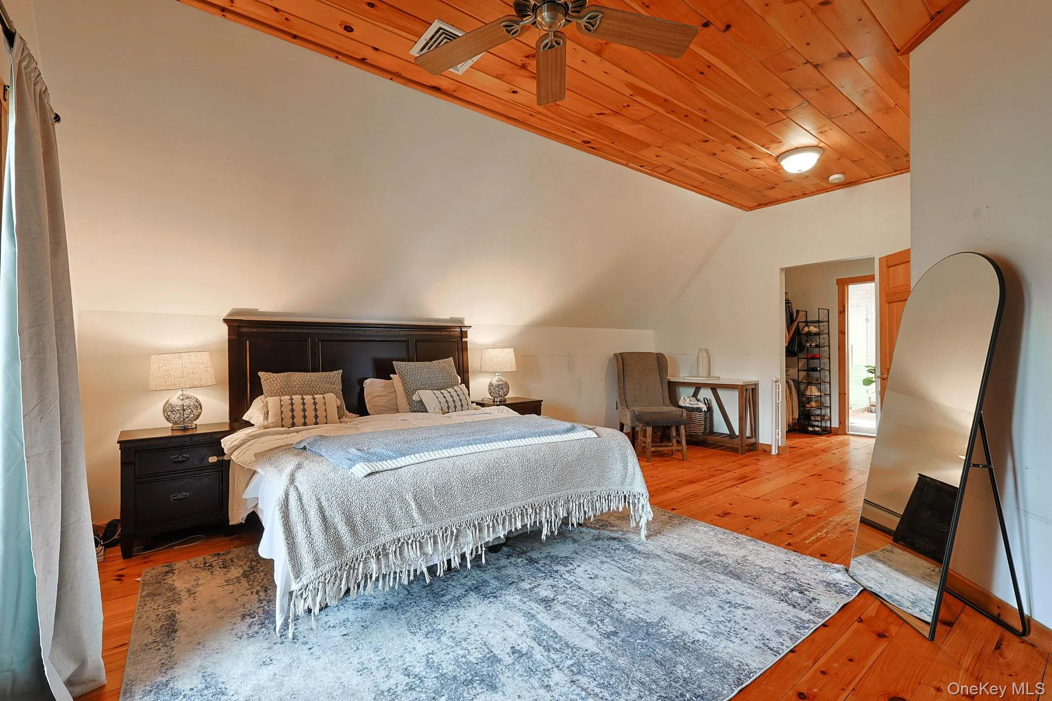 412 Pine Grove Road, Bethel, NY, 4 Bedrooms Bedrooms, 9 Rooms Rooms,3 BathroomsBathrooms,Residential,For Rent,Pine Grove,0,986192 412 Pine Grove Road, Bethel, NY, 4 Bedrooms Bedrooms, 9 Rooms Rooms,3 BathroomsBathrooms,Residential,For Rent,Pine Grove,0,986192