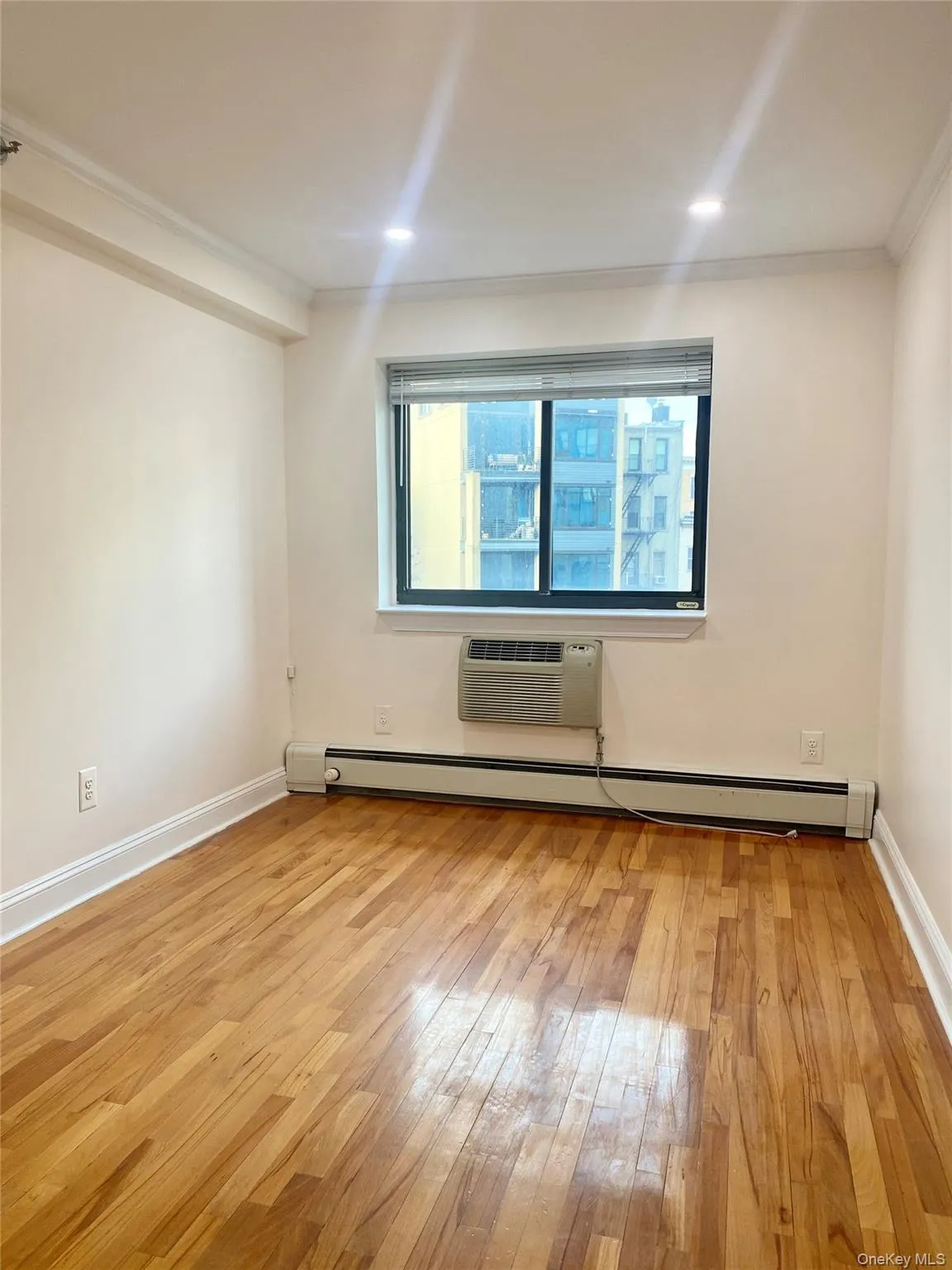 1443 28th Avenue, New York, NY, 2 Bedrooms Bedrooms, 6 Rooms Rooms,1 BathroomBathrooms,Residential Lease,For Rent,28th,0,986193 1443 28th Avenue, New York, NY, 2 Bedrooms Bedrooms, 6 Rooms Rooms,1 BathroomBathrooms,Residential Lease,For Rent,28th,0,986193