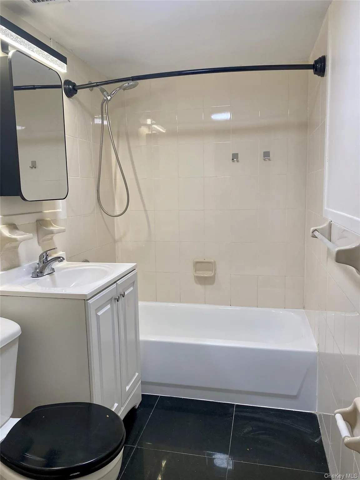 1443 28th Avenue, New York, NY, 2 Bedrooms Bedrooms, 6 Rooms Rooms,1 BathroomBathrooms,Residential Lease,For Rent,28th,0,986193 1443 28th Avenue, New York, NY, 2 Bedrooms Bedrooms, 6 Rooms Rooms,1 BathroomBathrooms,Residential Lease,For Rent,28th,0,986193