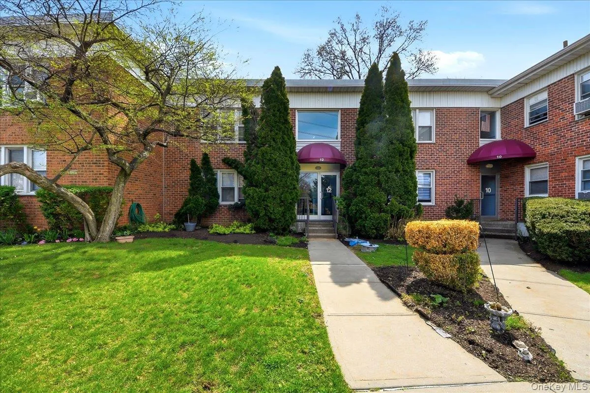 12 Wainwright Avenue, Yonkers, NY, 1 Bedroom Bedrooms, 3 Rooms Rooms,1 BathroomBathrooms,Residential Lease,For Rent,Wainwright,0,986208 12 Wainwright Avenue, Yonkers, NY, 1 Bedroom Bedrooms, 3 Rooms Rooms,1 BathroomBathrooms,Residential Lease,For Rent,Wainwright,0,986208