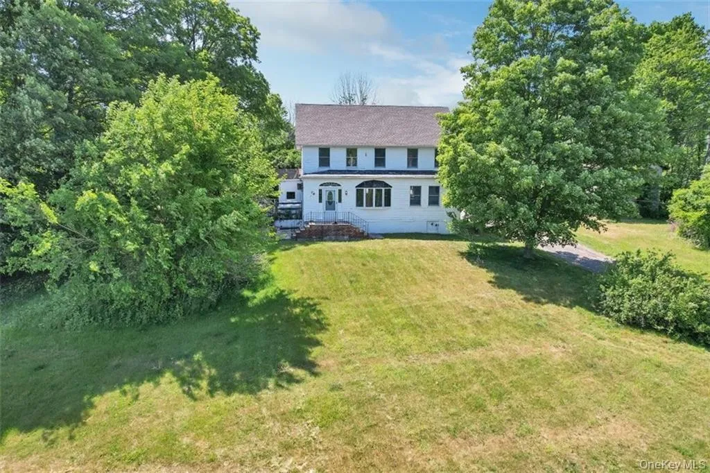 7 Schunnemunk Road, Woodbury, NY, 5 Bedrooms Bedrooms, 9 Rooms Rooms,2 BathroomsBathrooms,Residential Lease,For Rent,Schunnemunk,0,986209 7 Schunnemunk Road, Woodbury, NY, 5 Bedrooms Bedrooms, 9 Rooms Rooms,2 BathroomsBathrooms,Residential Lease,For Rent,Schunnemunk,0,986209