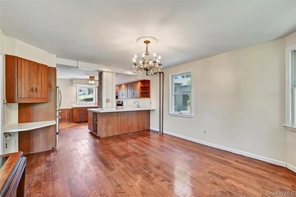 7 Schunnemunk Road, Woodbury, NY, 5 Bedrooms Bedrooms, 9 Rooms Rooms,2 BathroomsBathrooms,Residential Lease,For Rent,Schunnemunk,0,986209 7 Schunnemunk Road, Woodbury, NY, 5 Bedrooms Bedrooms, 9 Rooms Rooms,2 BathroomsBathrooms,Residential Lease,For Rent,Schunnemunk,0,986209