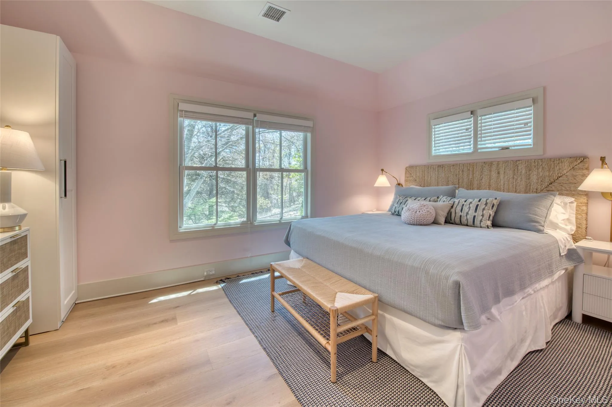 323 Division Street, East Hampton, NY, 4 Bedrooms Bedrooms, 18 Rooms Rooms,5 BathroomsBathrooms,Residential Lease,For Rent,Division,0,986213 323 Division Street, East Hampton, NY, 4 Bedrooms Bedrooms, 18 Rooms Rooms,5 BathroomsBathrooms,Residential Lease,For Rent,Division,0,986213