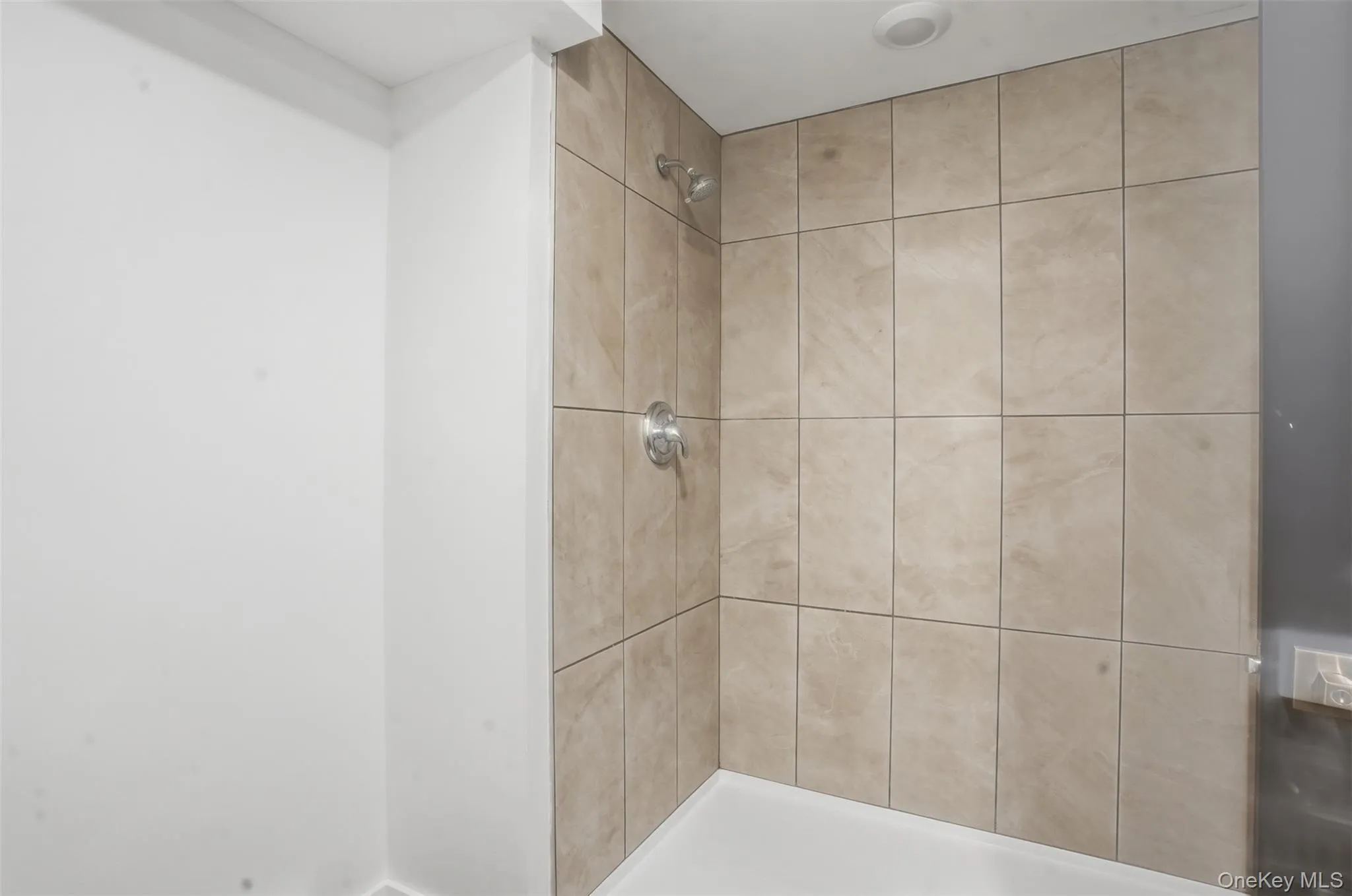 119 Lake Shore Drive, Thompson, NY, 3 Bedrooms Bedrooms, 8 Rooms Rooms,2 BathroomsBathrooms,Residential,For Rent,Lake Shore,0,986218 119 Lake Shore Drive, Thompson, NY, 3 Bedrooms Bedrooms, 8 Rooms Rooms,2 BathroomsBathrooms,Residential,For Rent,Lake Shore,0,986218