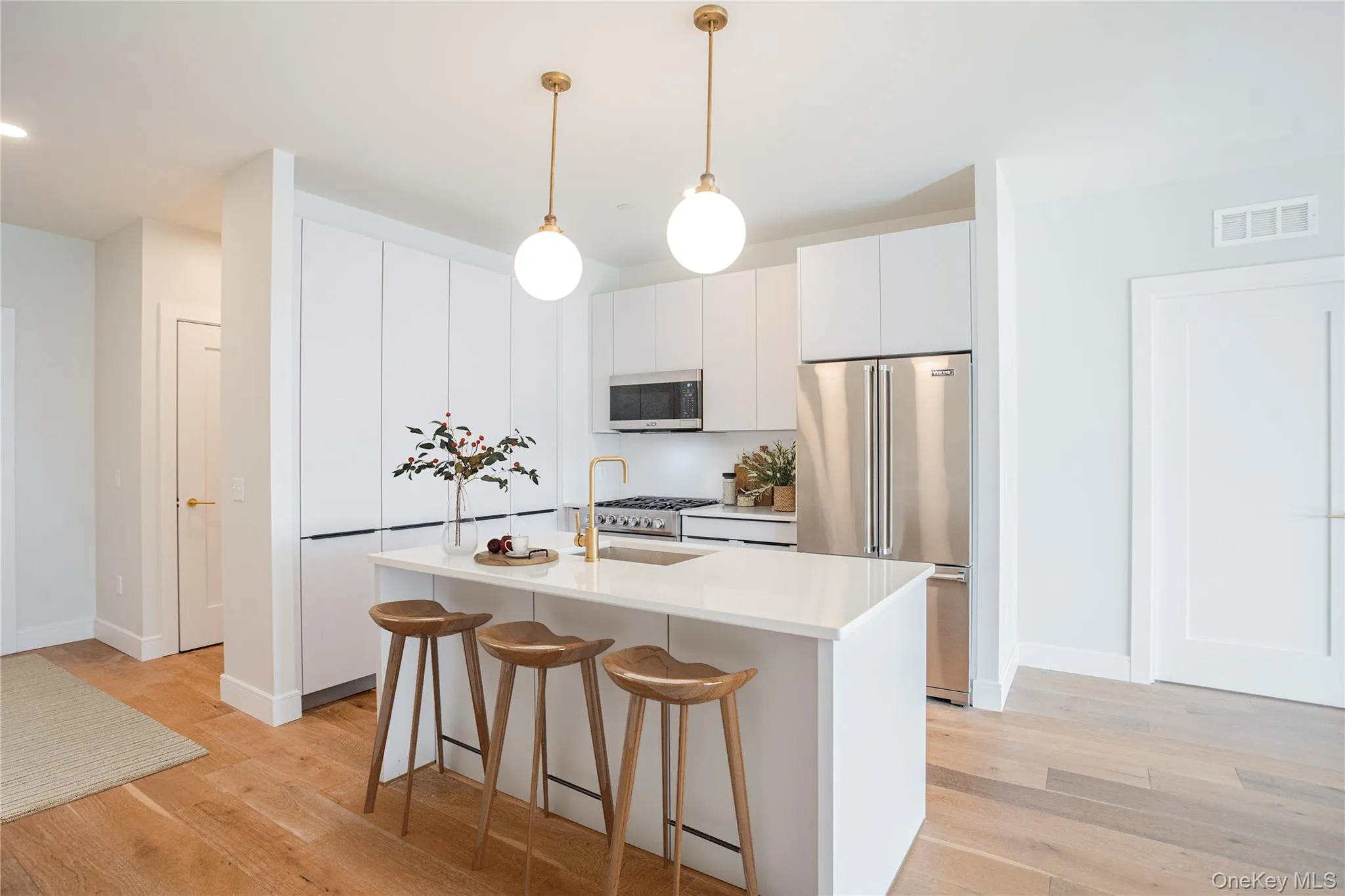 Photo of a similar unit*image AI enhanced Photo of a similar unit*image AI enhanced