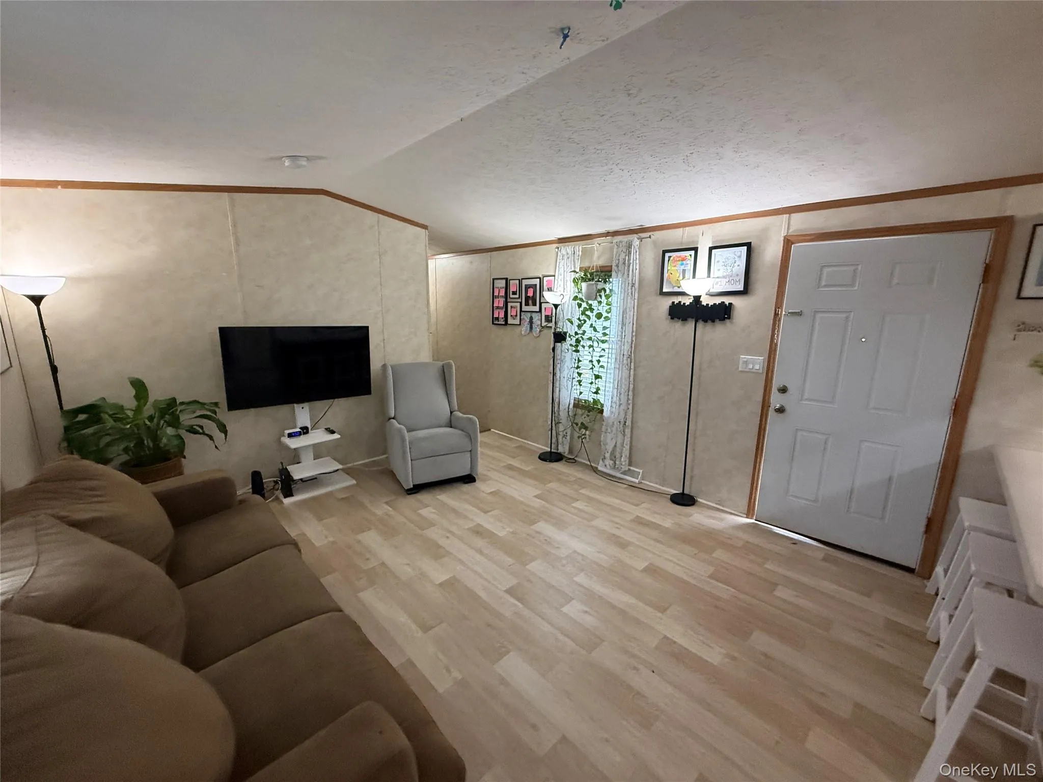 424 Sandgate Drive, New Windsor, NY, 3 Bedrooms Bedrooms, 6 Rooms Rooms,2 BathroomsBathrooms,Residential Sale,For Rent,Sandgate,0,986257 424 Sandgate Drive, New Windsor, NY, 3 Bedrooms Bedrooms, 6 Rooms Rooms,2 BathroomsBathrooms,Residential Sale,For Rent,Sandgate,0,986257