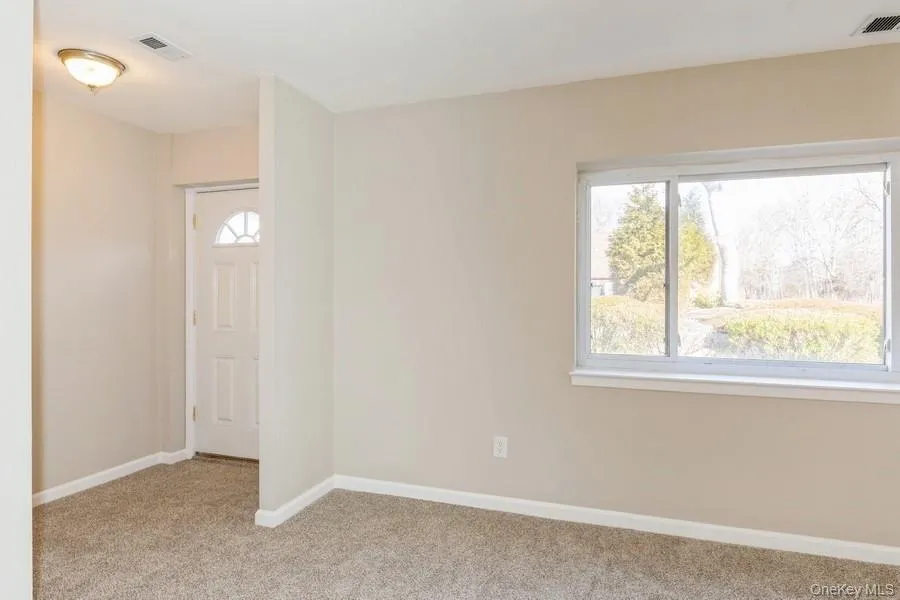 524 Picasso Way, Brookhaven, NY, 1 Bedroom Bedrooms, 4 Rooms Rooms,1 BathroomBathrooms,Residential Sale,For Rent,Picasso,0,986261 524 Picasso Way, Brookhaven, NY, 1 Bedroom Bedrooms, 4 Rooms Rooms,1 BathroomBathrooms,Residential Sale,For Rent,Picasso,0,986261