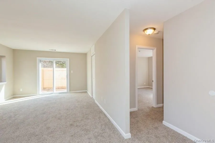 524 Picasso Way, Brookhaven, NY, 1 Bedroom Bedrooms, 4 Rooms Rooms,1 BathroomBathrooms,Residential,For Rent,Picasso,0,986261 524 Picasso Way, Brookhaven, NY, 1 Bedroom Bedrooms, 4 Rooms Rooms,1 BathroomBathrooms,Residential,For Rent,Picasso,0,986261