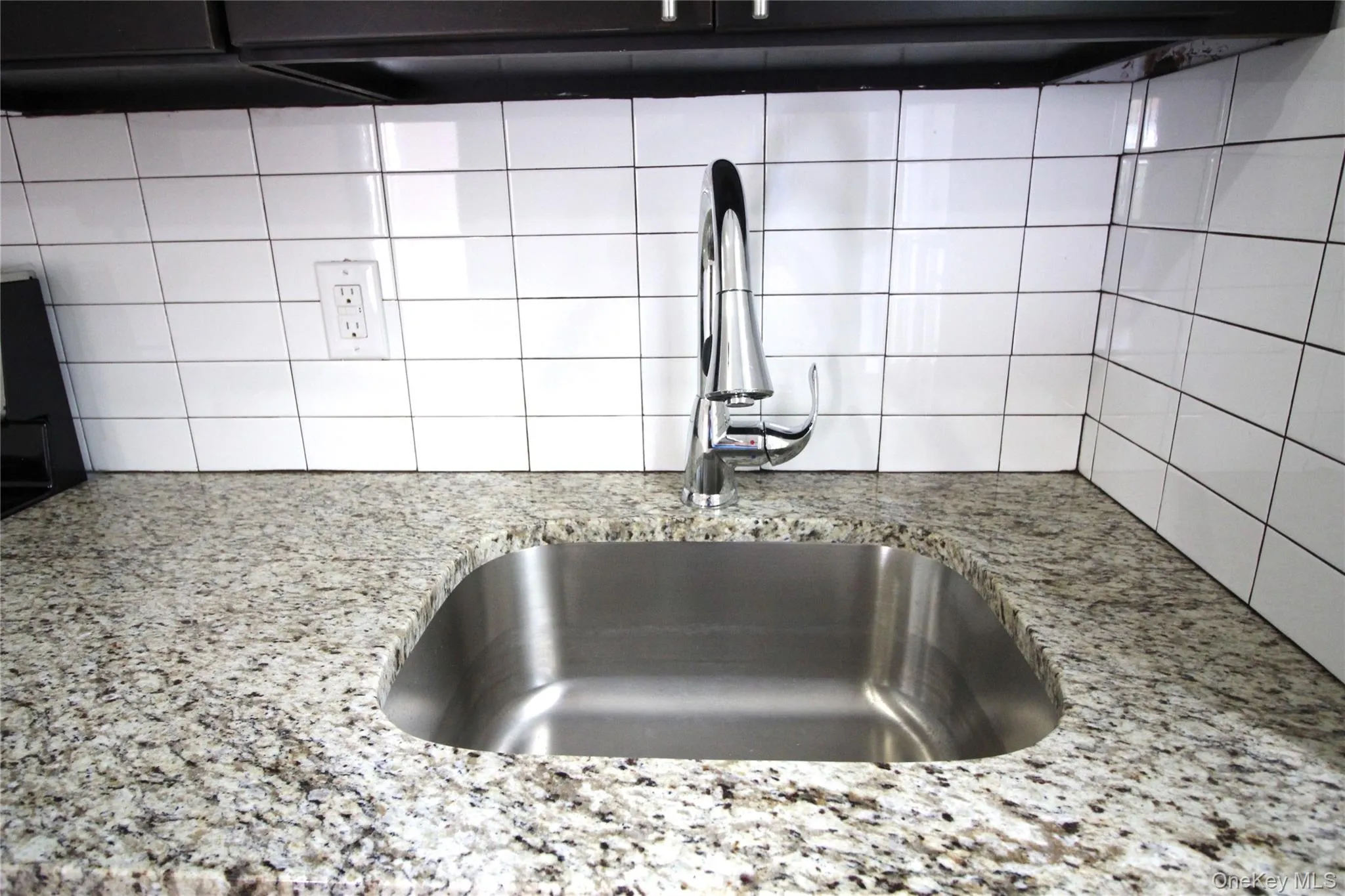 291 Bonner Place, New York, NY, 4 Bedrooms Bedrooms, 6 Rooms Rooms,2 BathroomsBathrooms,Residential Lease,For Rent,Bonner,0,986262 291 Bonner Place, New York, NY, 4 Bedrooms Bedrooms, 6 Rooms Rooms,2 BathroomsBathrooms,Residential Lease,For Rent,Bonner,0,986262