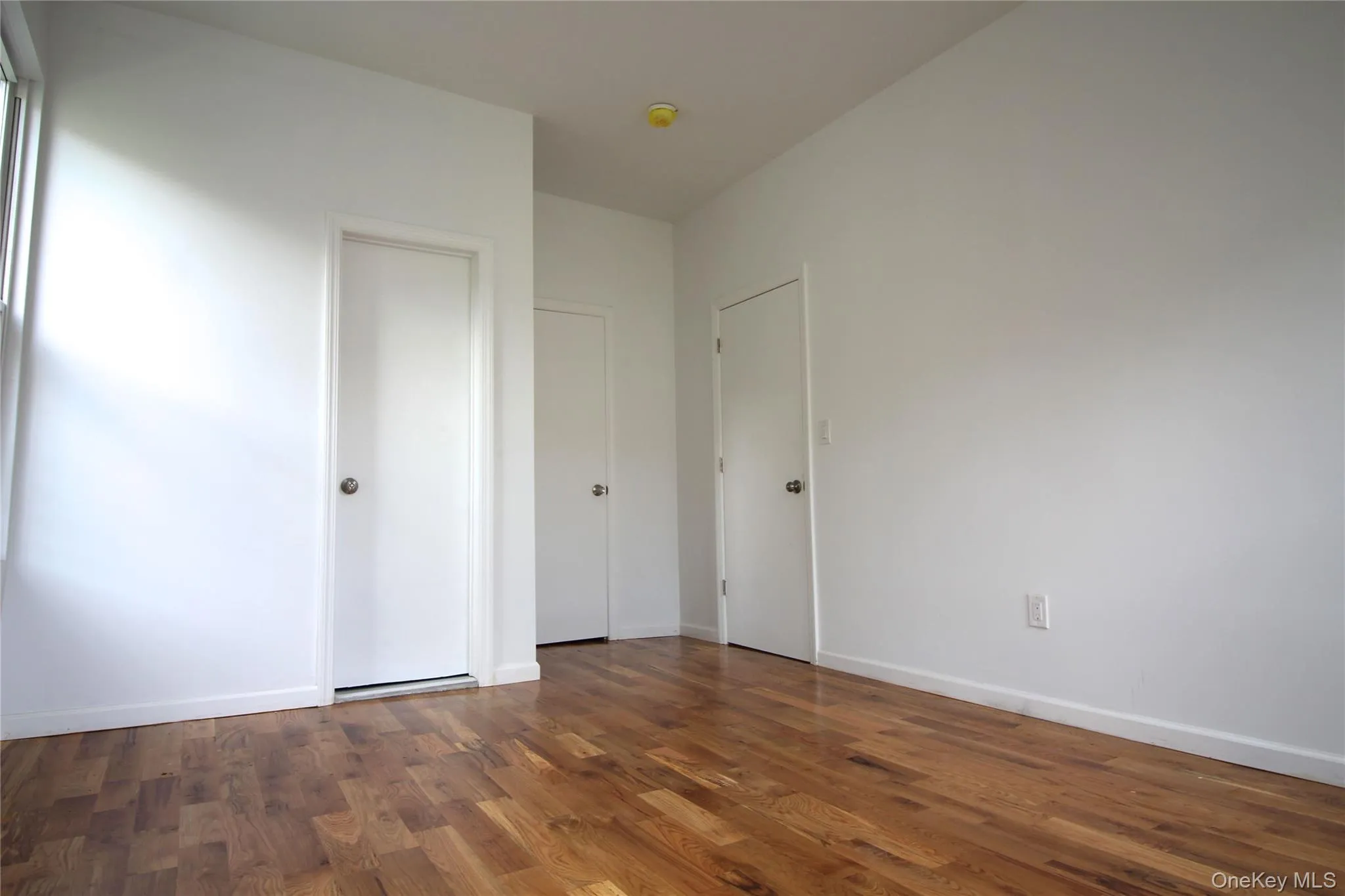 291 Bonner Place, New York, NY, 4 Bedrooms Bedrooms, 6 Rooms Rooms,2 BathroomsBathrooms,Residential Lease,For Rent,Bonner,0,986262 291 Bonner Place, New York, NY, 4 Bedrooms Bedrooms, 6 Rooms Rooms,2 BathroomsBathrooms,Residential Lease,For Rent,Bonner,0,986262