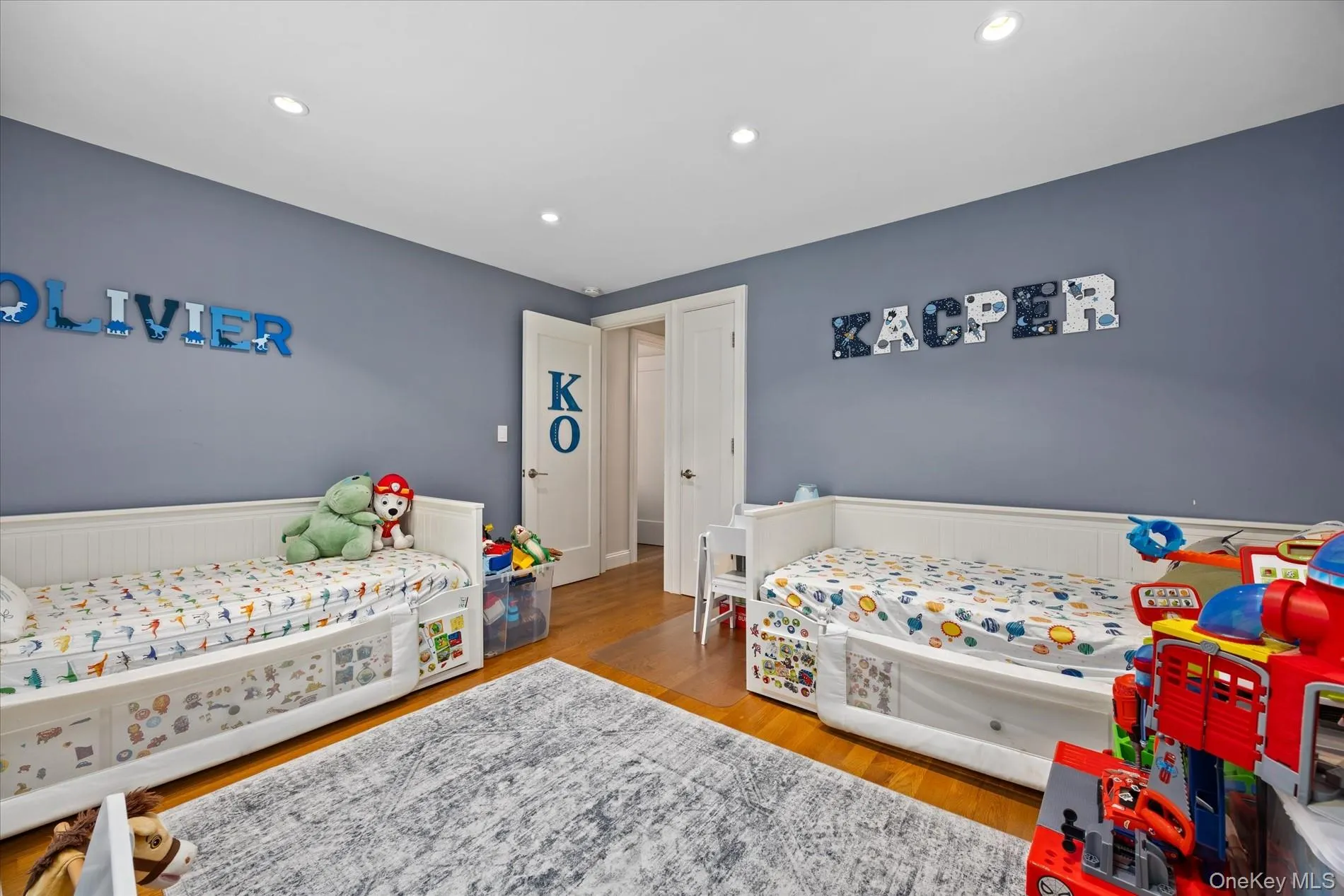 83-30 98th Street, New York, NY, 2 Bedrooms Bedrooms, 4 Rooms Rooms,1 BathroomBathrooms,Residential,For Rent,98th,0,986269 83-30 98th Street, New York, NY, 2 Bedrooms Bedrooms, 4 Rooms Rooms,1 BathroomBathrooms,Residential,For Rent,98th,0,986269