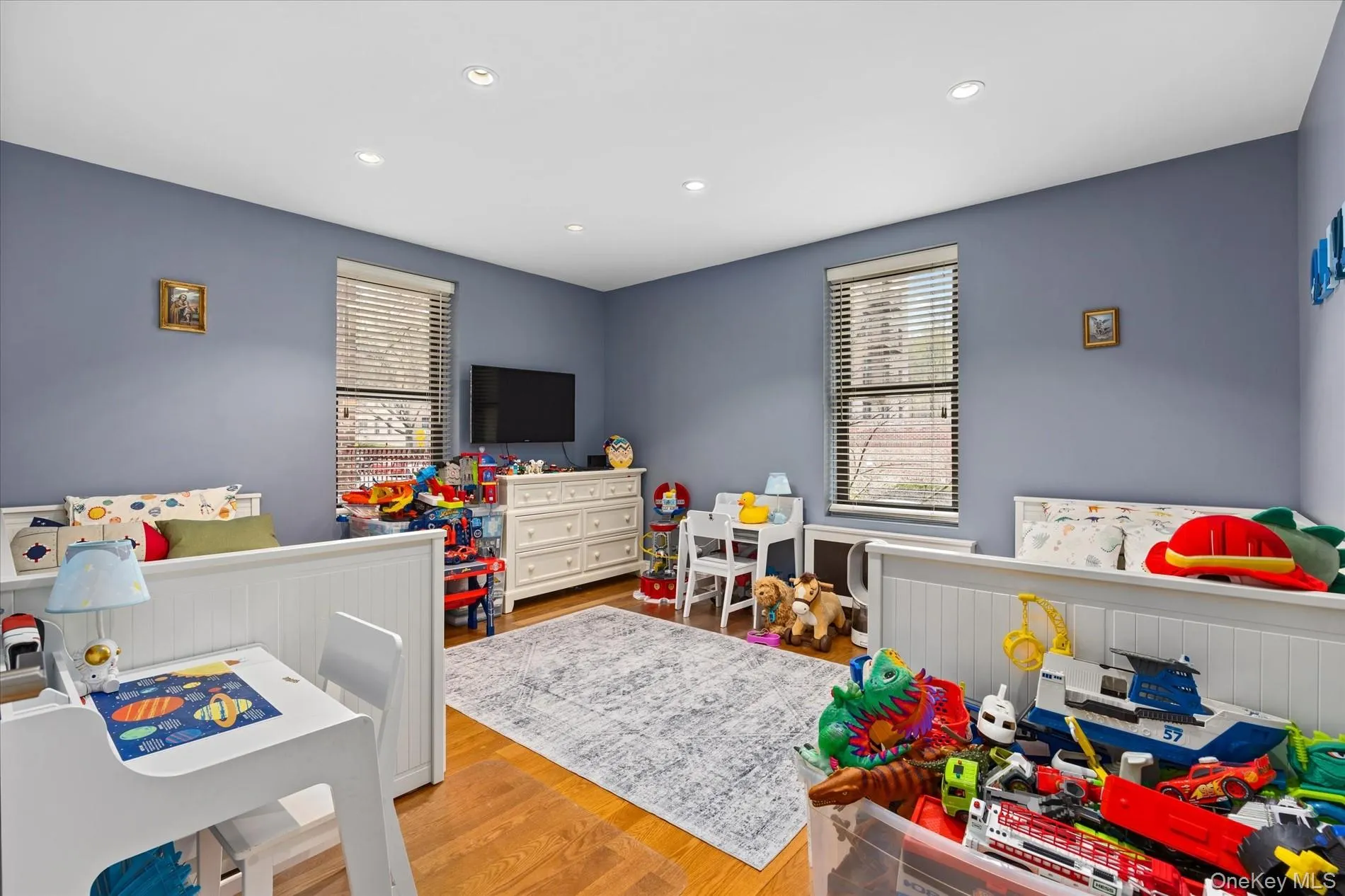 83-30 98th Street, New York, NY, 2 Bedrooms Bedrooms, 4 Rooms Rooms,1 BathroomBathrooms,Residential,For Rent,98th,0,986269 83-30 98th Street, New York, NY, 2 Bedrooms Bedrooms, 4 Rooms Rooms,1 BathroomBathrooms,Residential,For Rent,98th,0,986269