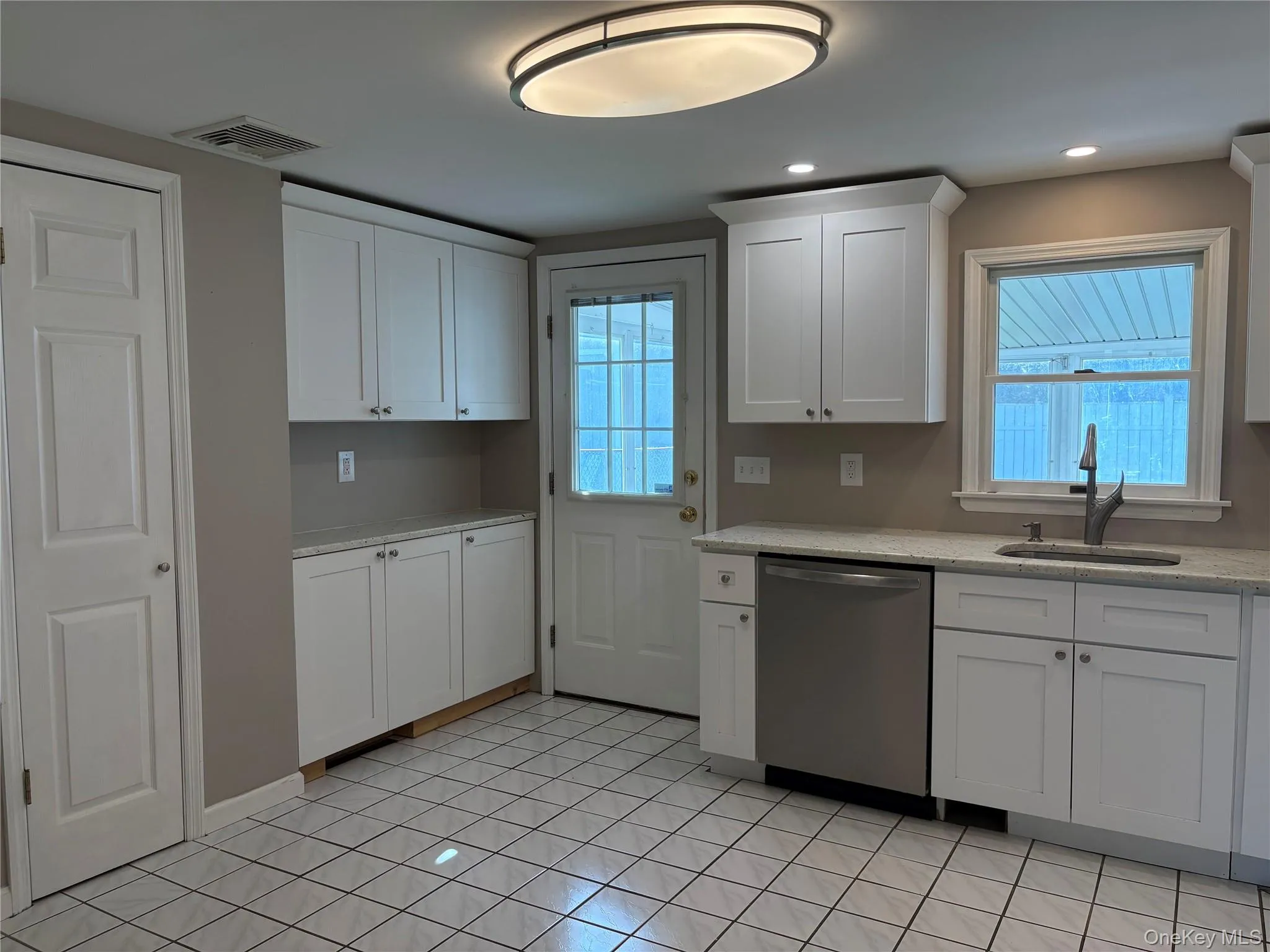 7 Peck Street, Haverstraw, NY, 2 Bedrooms Bedrooms, 4 Rooms Rooms,1 BathroomBathrooms,Residential,For Rent,Peck,0,986293 7 Peck Street, Haverstraw, NY, 2 Bedrooms Bedrooms, 4 Rooms Rooms,1 BathroomBathrooms,Residential,For Rent,Peck,0,986293