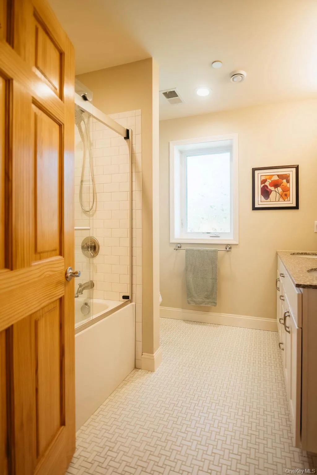 10 Taylor Street, New Paltz, NY, 3 Bedrooms Bedrooms, 8 Rooms Rooms,2 BathroomsBathrooms,Residential,For Rent,Taylor,0,986299 10 Taylor Street, New Paltz, NY, 3 Bedrooms Bedrooms, 8 Rooms Rooms,2 BathroomsBathrooms,Residential,For Rent,Taylor,0,986299