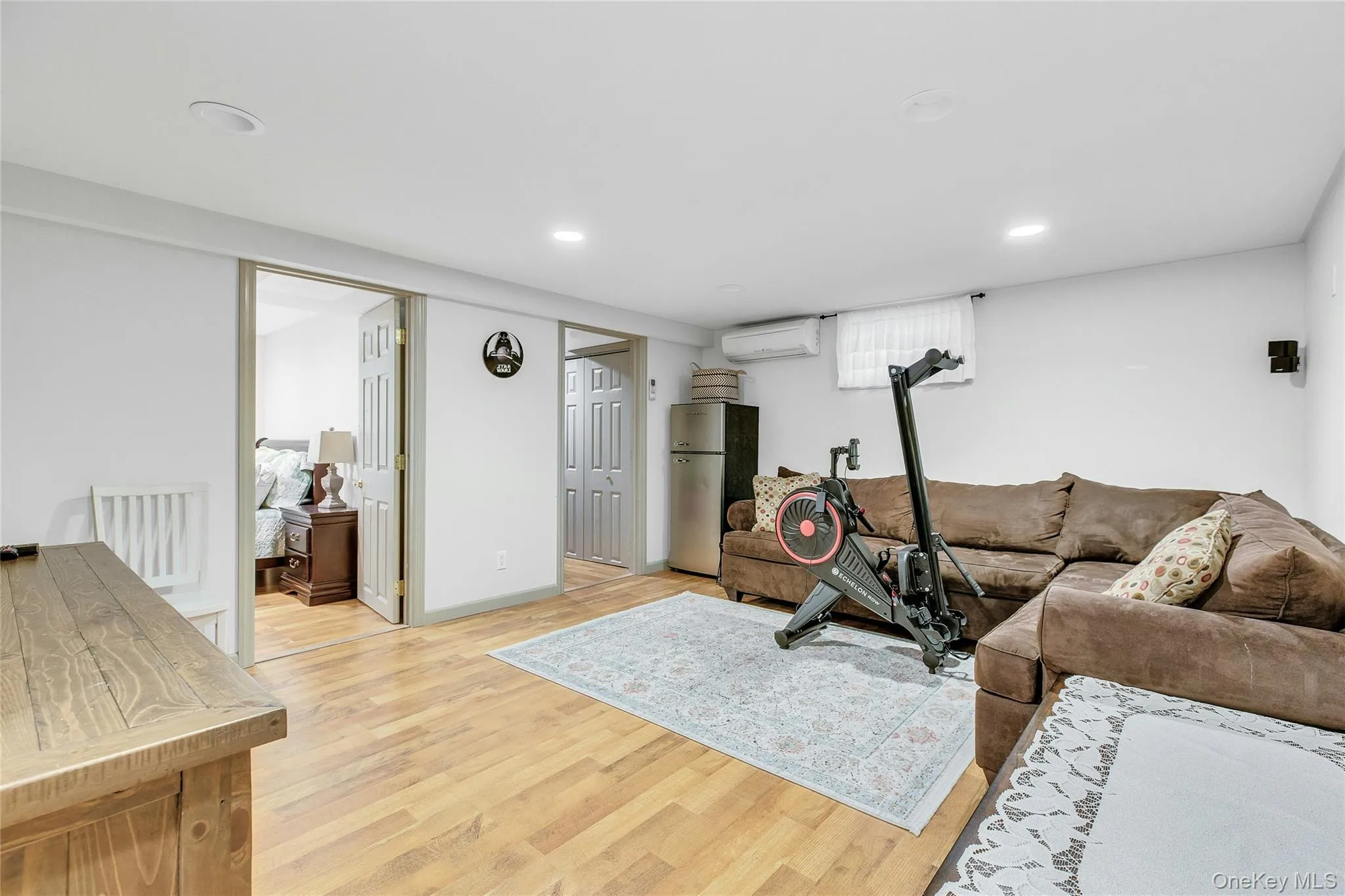 21 Terrell Lane, Oyster Bay, NY, 3 Bedrooms Bedrooms, 8 Rooms Rooms,3 BathroomsBathrooms,Residential Lease,For Rent,Terrell,0,986301 21 Terrell Lane, Oyster Bay, NY, 3 Bedrooms Bedrooms, 8 Rooms Rooms,3 BathroomsBathrooms,Residential Lease,For Rent,Terrell,0,986301