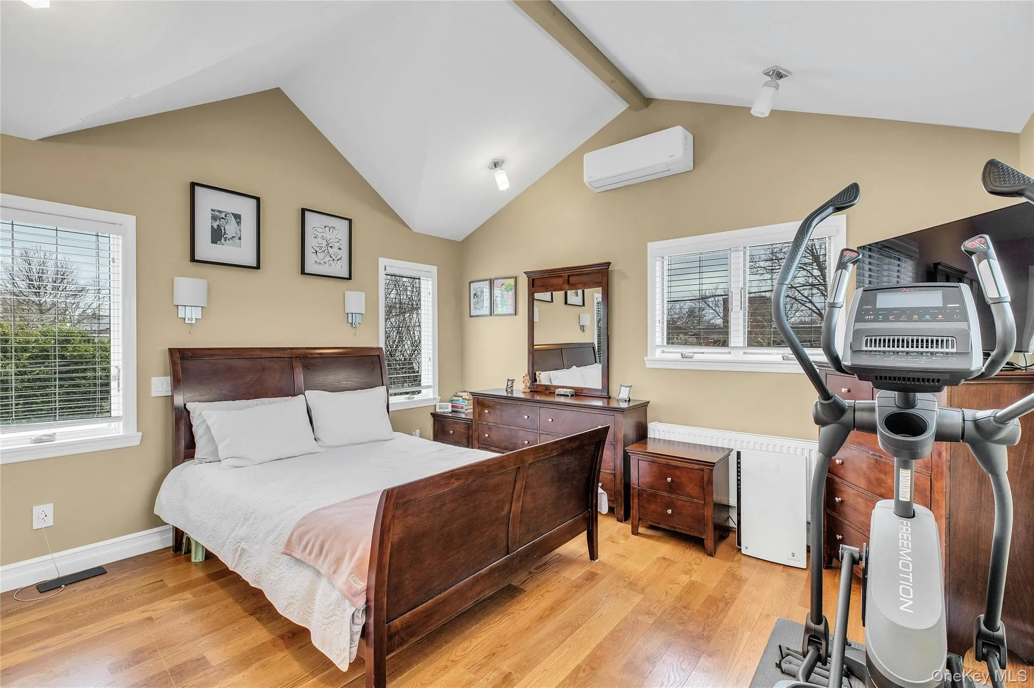 21 Terrell Lane, Oyster Bay, NY, 3 Bedrooms Bedrooms, 8 Rooms Rooms,3 BathroomsBathrooms,Residential Lease,For Rent,Terrell,0,986301 21 Terrell Lane, Oyster Bay, NY, 3 Bedrooms Bedrooms, 8 Rooms Rooms,3 BathroomsBathrooms,Residential Lease,For Rent,Terrell,0,986301