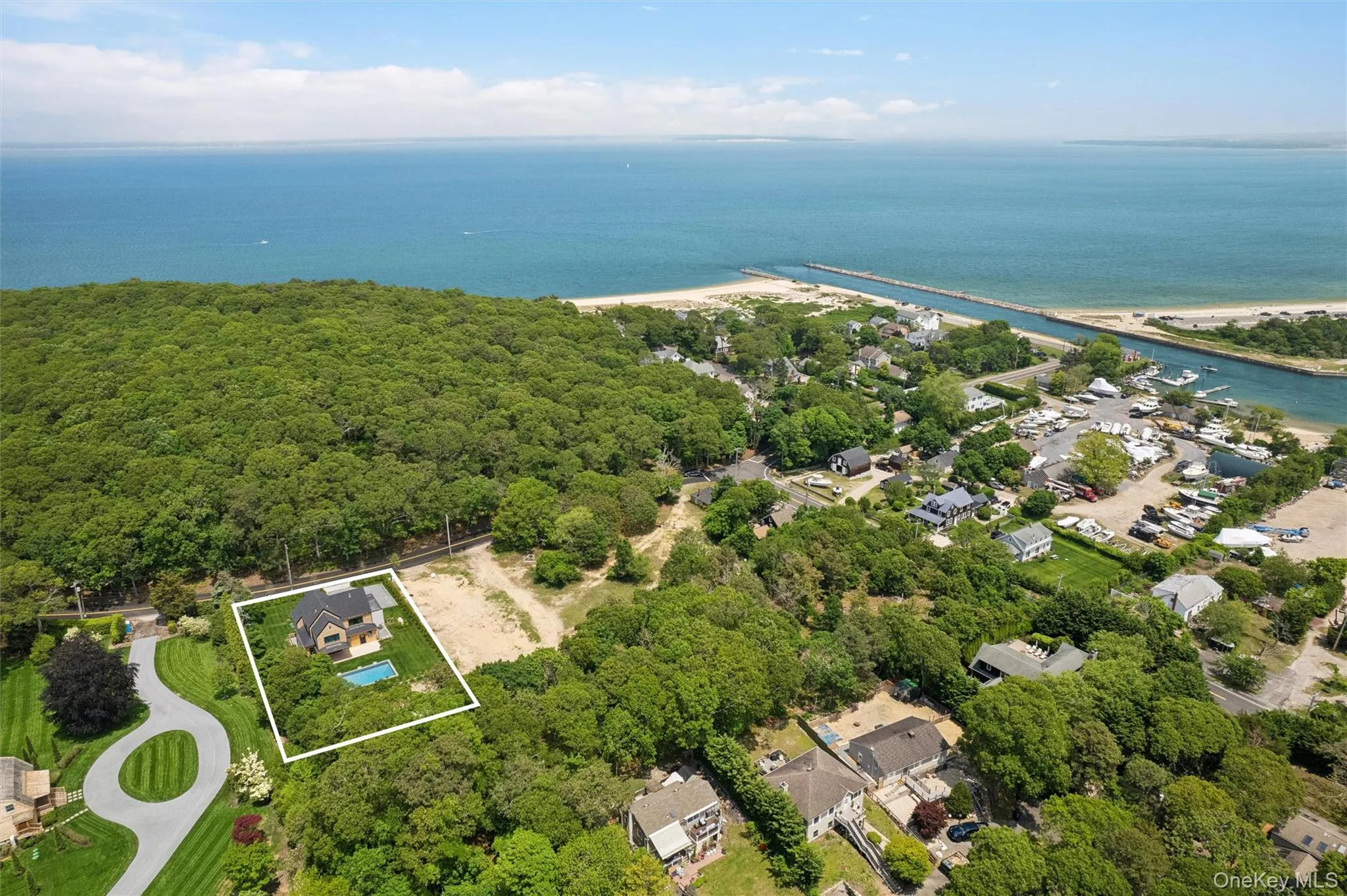 57 Newtown Road, Southampton, NY, 4 Bedrooms Bedrooms, 9 Rooms Rooms,3 BathroomsBathrooms,Residential Lease,For Rent,Newtown,0,986310 57 Newtown Road, Southampton, NY, 4 Bedrooms Bedrooms, 9 Rooms Rooms,3 BathroomsBathrooms,Residential Lease,For Rent,Newtown,0,986310