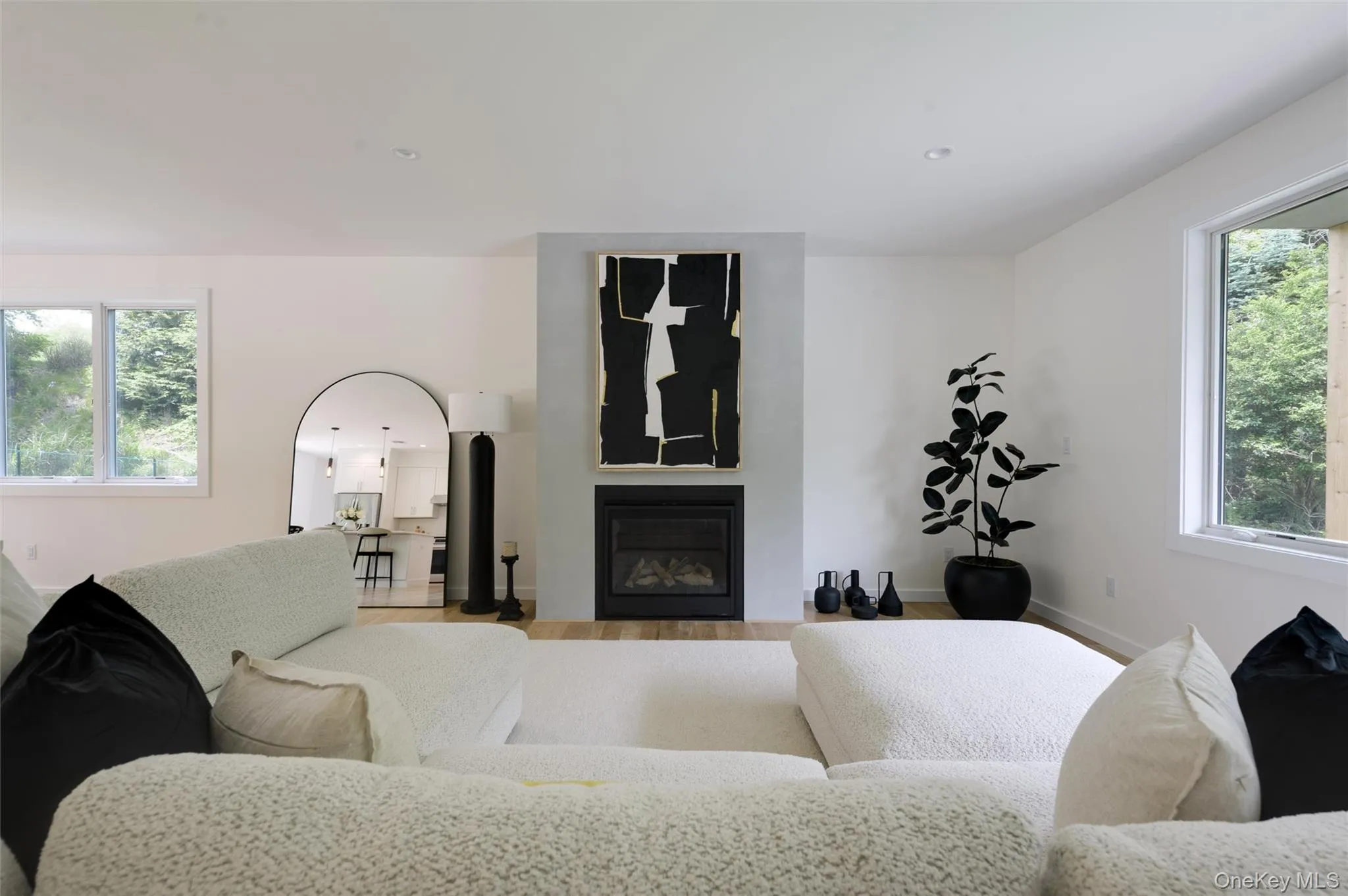 57 Newtown Road, Southampton, NY, 4 Bedrooms Bedrooms, 9 Rooms Rooms,3 BathroomsBathrooms,Residential Lease,For Rent,Newtown,0,986310 57 Newtown Road, Southampton, NY, 4 Bedrooms Bedrooms, 9 Rooms Rooms,3 BathroomsBathrooms,Residential Lease,For Rent,Newtown,0,986310