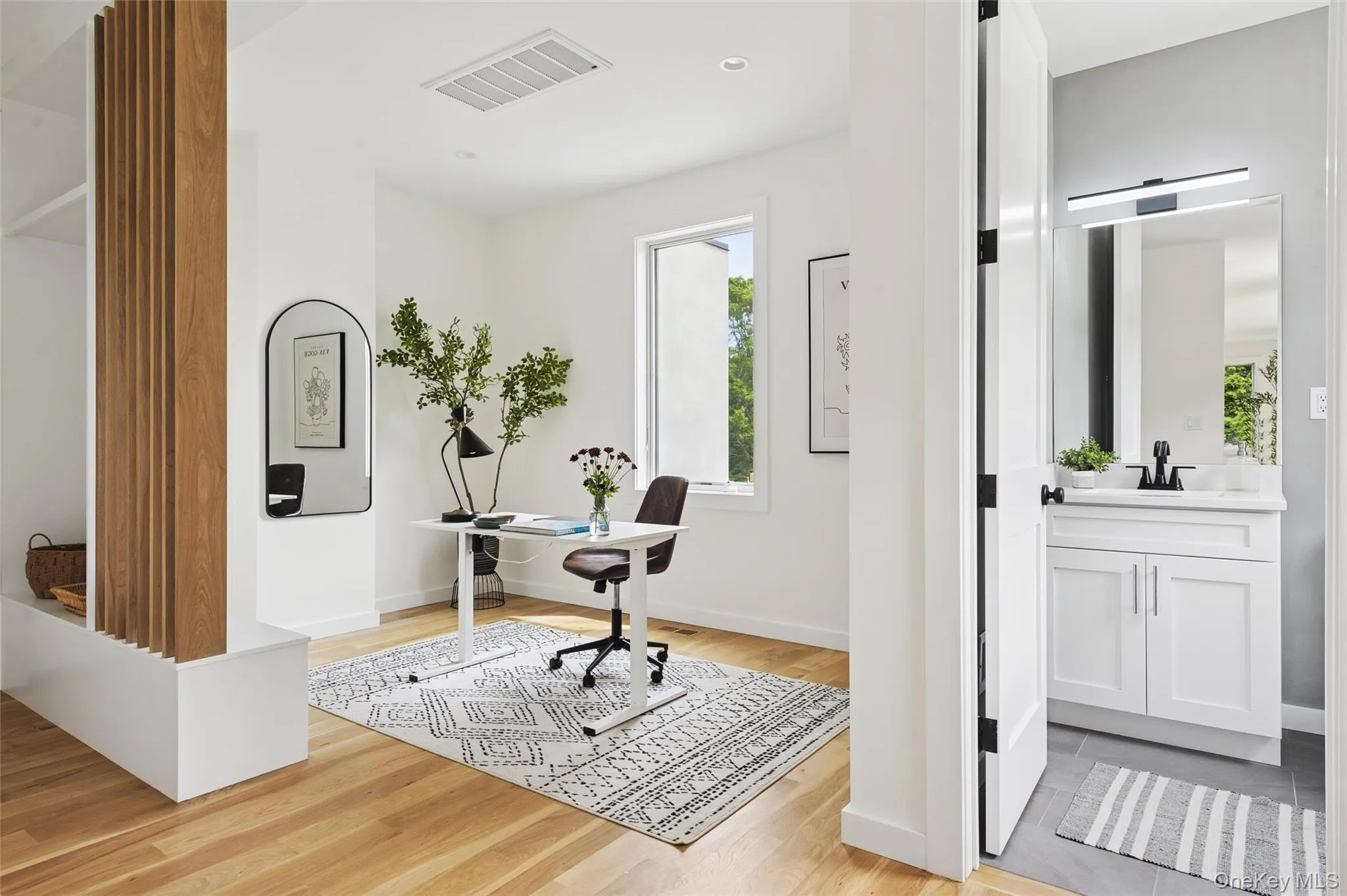 57 Newtown Road, Southampton, NY, 4 Bedrooms Bedrooms, 9 Rooms Rooms,3 BathroomsBathrooms,Residential Lease,For Rent,Newtown,0,986310 57 Newtown Road, Southampton, NY, 4 Bedrooms Bedrooms, 9 Rooms Rooms,3 BathroomsBathrooms,Residential Lease,For Rent,Newtown,0,986310