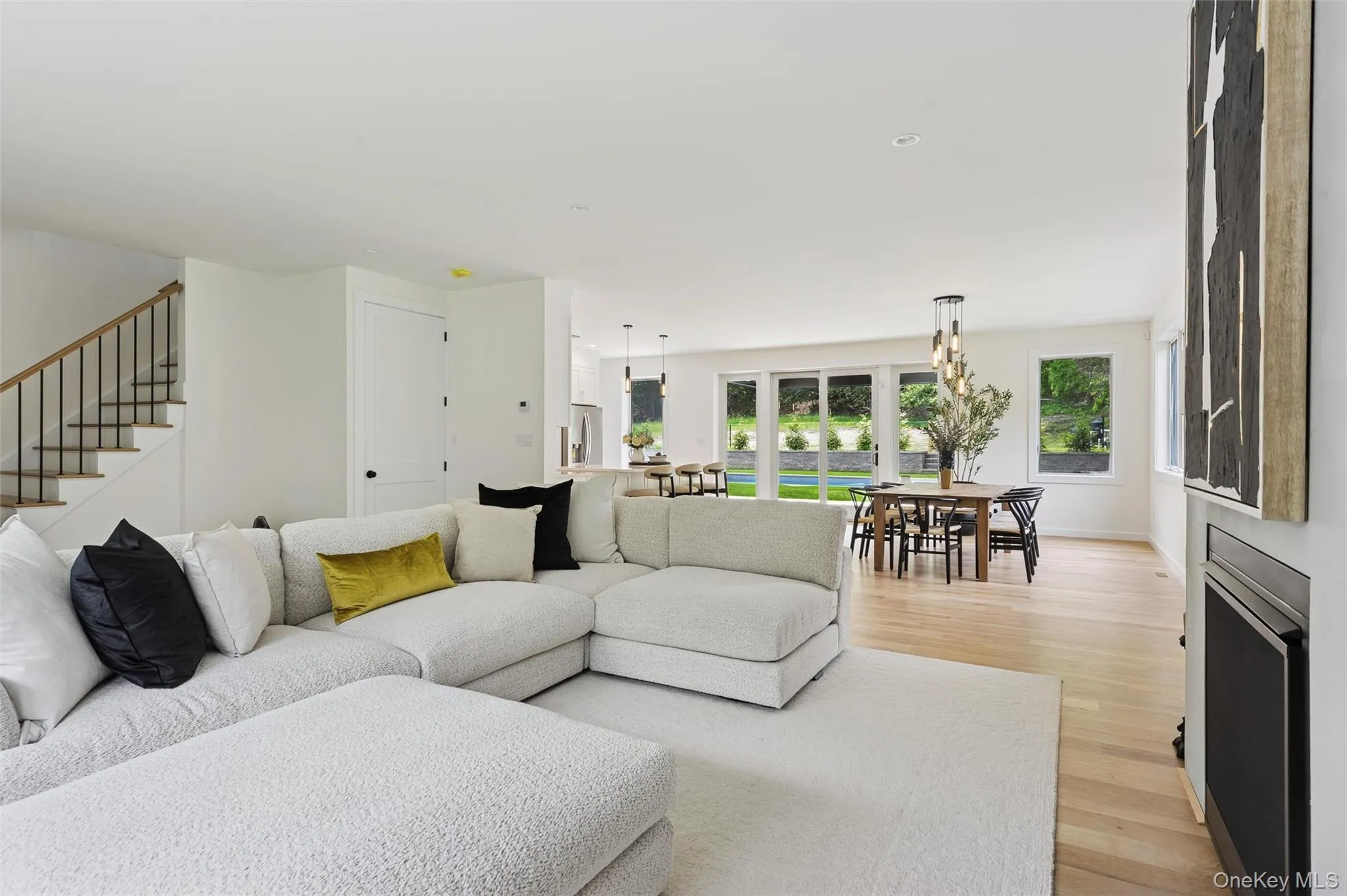 57 Newtown Road, Southampton, NY, 4 Bedrooms Bedrooms, 9 Rooms Rooms,3 BathroomsBathrooms,Residential Lease,For Rent,Newtown,0,986310 57 Newtown Road, Southampton, NY, 4 Bedrooms Bedrooms, 9 Rooms Rooms,3 BathroomsBathrooms,Residential Lease,For Rent,Newtown,0,986310