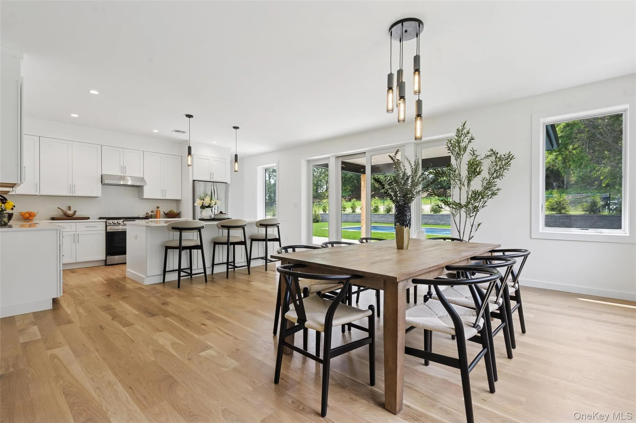 57 Newtown Road, Southampton, NY, 4 Bedrooms Bedrooms, 9 Rooms Rooms,3 BathroomsBathrooms,Residential Lease,For Rent,Newtown,0,986310 57 Newtown Road, Southampton, NY, 4 Bedrooms Bedrooms, 9 Rooms Rooms,3 BathroomsBathrooms,Residential Lease,For Rent,Newtown,0,986310