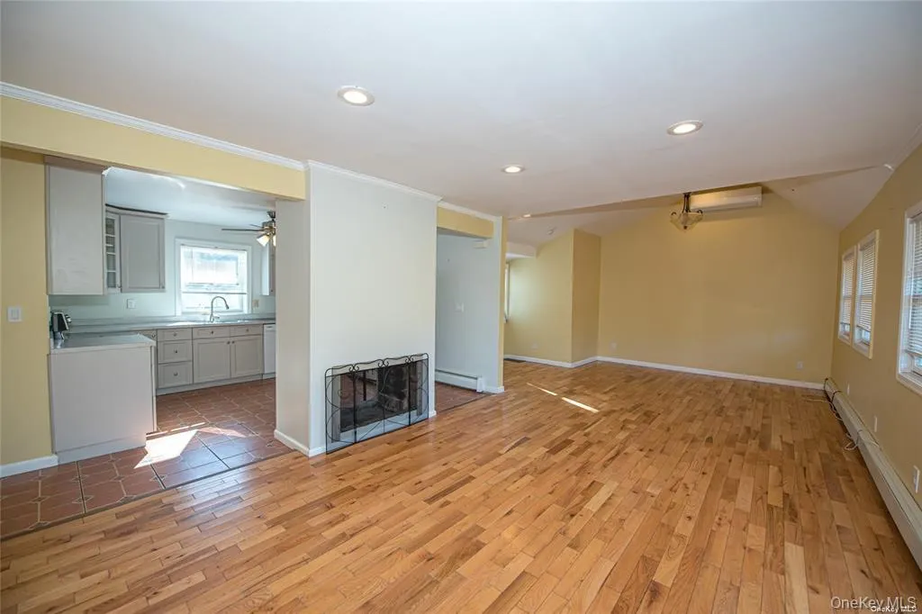 37 Winter Lane, Oyster Bay, NY, 4 Bedrooms Bedrooms, 6 Rooms Rooms,2 BathroomsBathrooms,Residential Lease,For Rent,Winter,0,986326 37 Winter Lane, Oyster Bay, NY, 4 Bedrooms Bedrooms, 6 Rooms Rooms,2 BathroomsBathrooms,Residential Lease,For Rent,Winter,0,986326